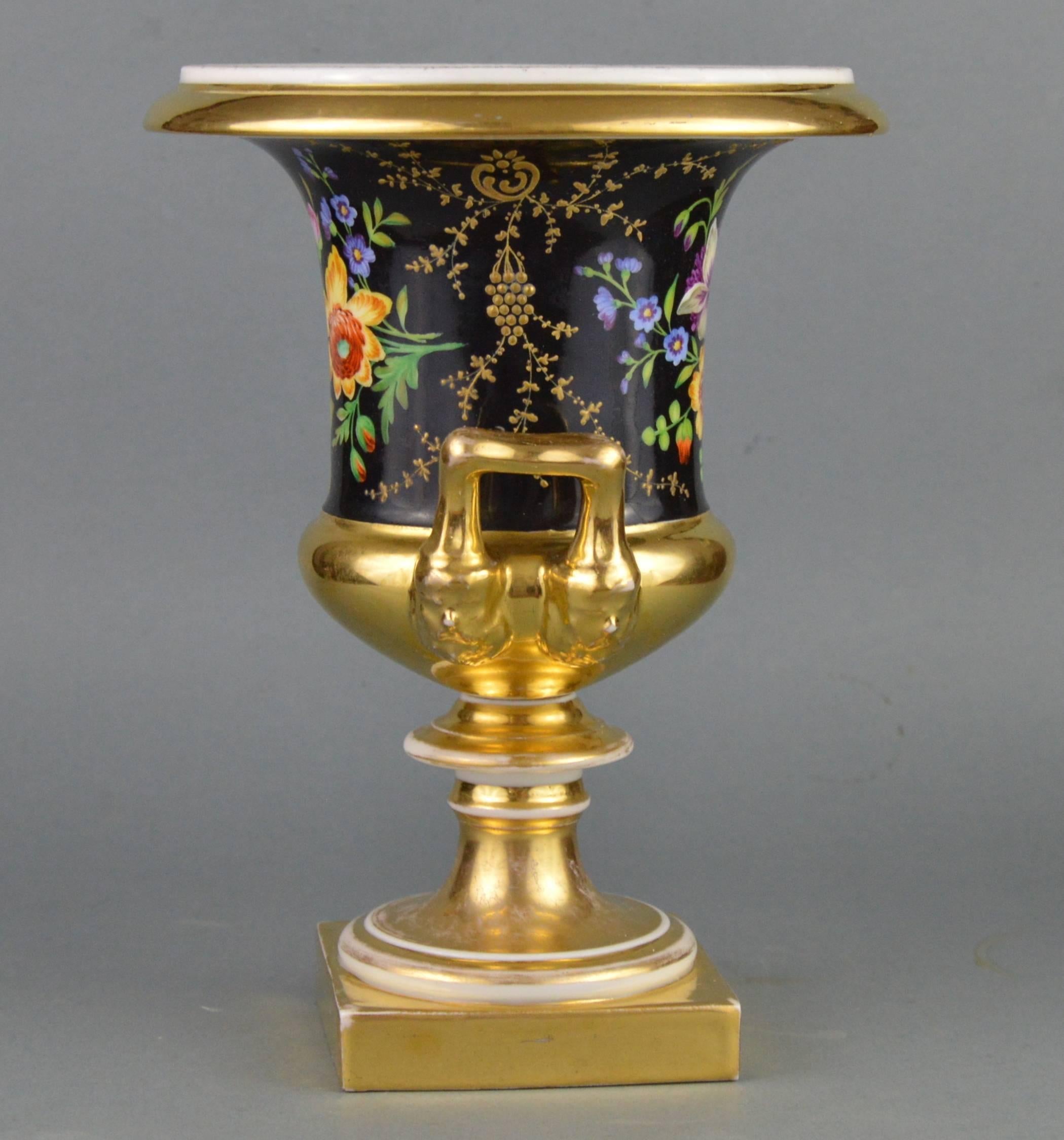 Empire Revival Medici Porcelain Vase Hand-Painted Flower Ornamented Decoration, 1820-1840