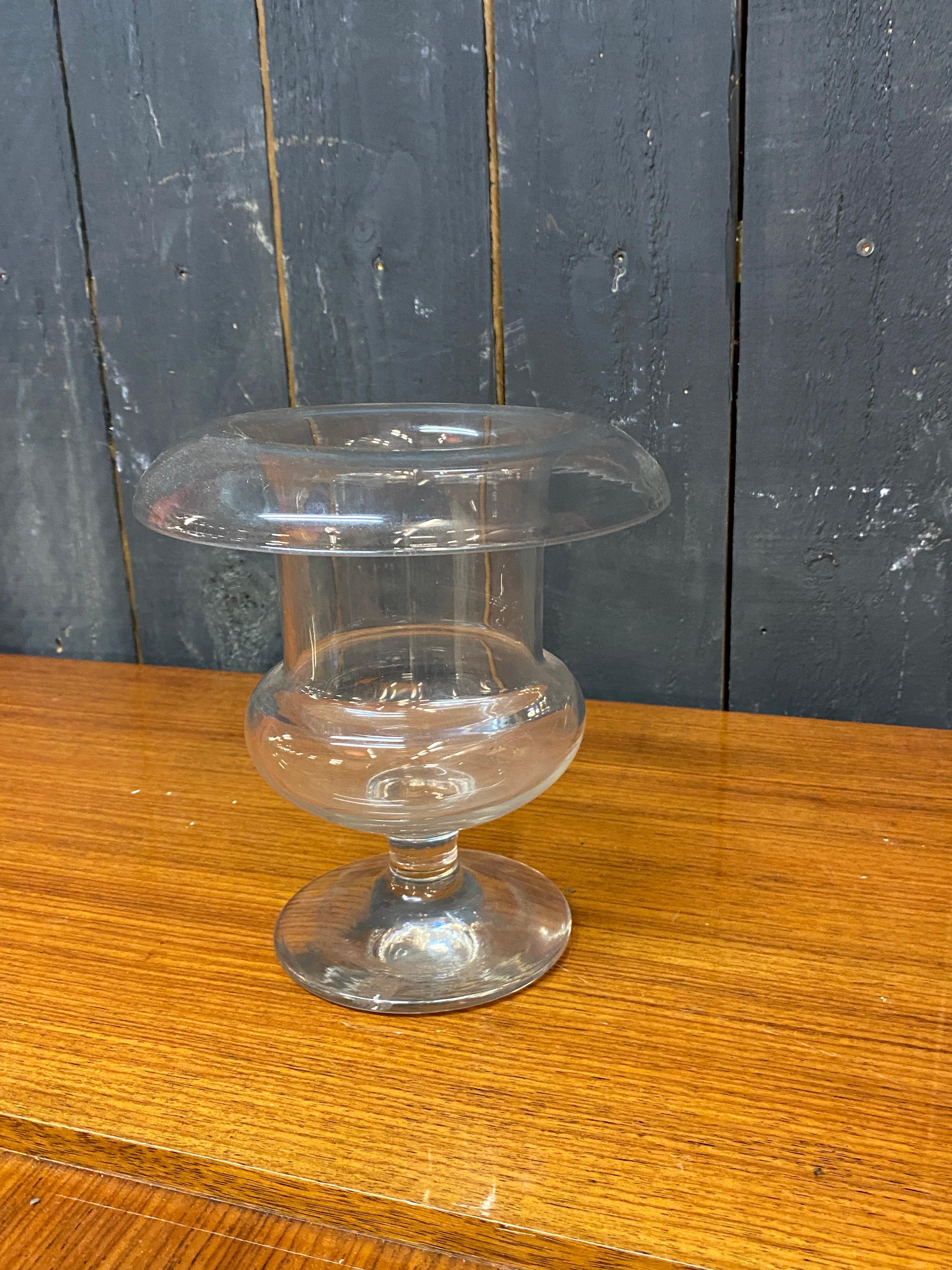 Europeo Vaso in vetro a forma di medico, circa 1950 in vendita