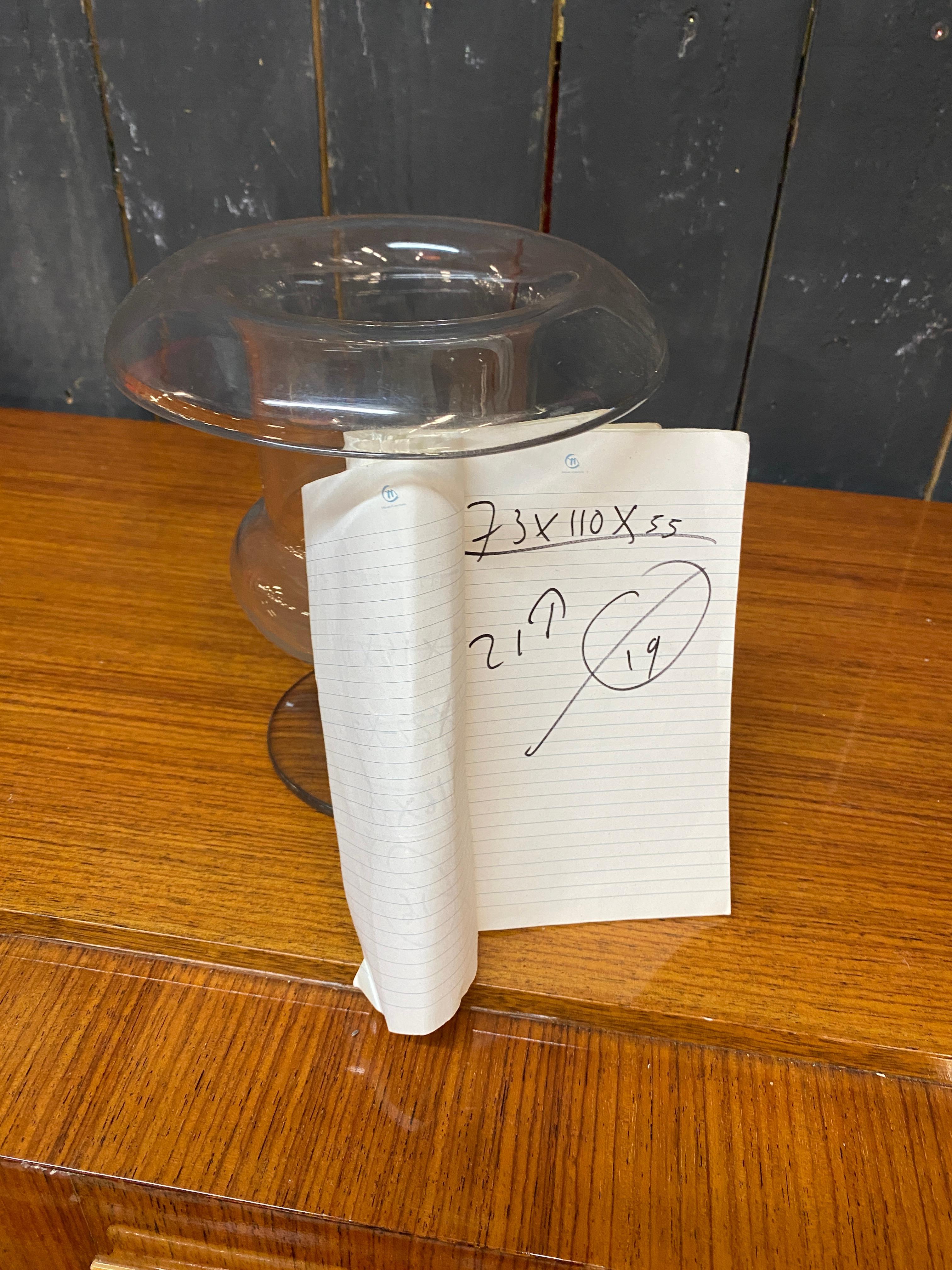 Vetro Vaso in vetro a forma di medico, circa 1950 in vendita