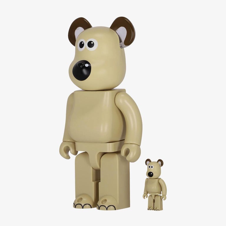 Medicom Toy BEARBRICK 1000 Gromit For Sale At 1stDibs medicom-toy-bearbrick-1000-gromit-for-sale-at-1stdibs