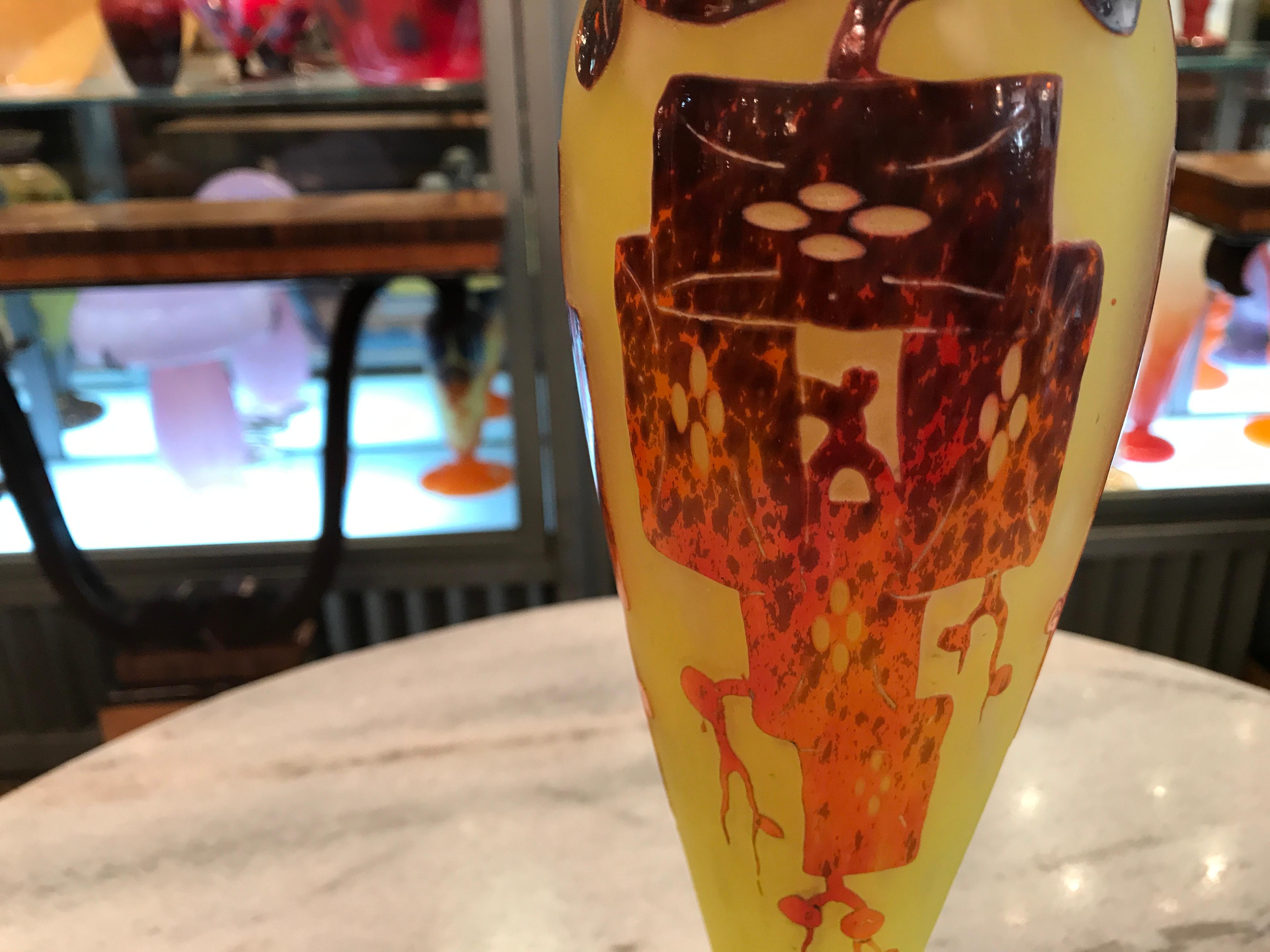 Vetro artistico Vaso, Segno: Le Verre Francais ( Frênes), Stile: Art Nouveau, Liberty in vendita