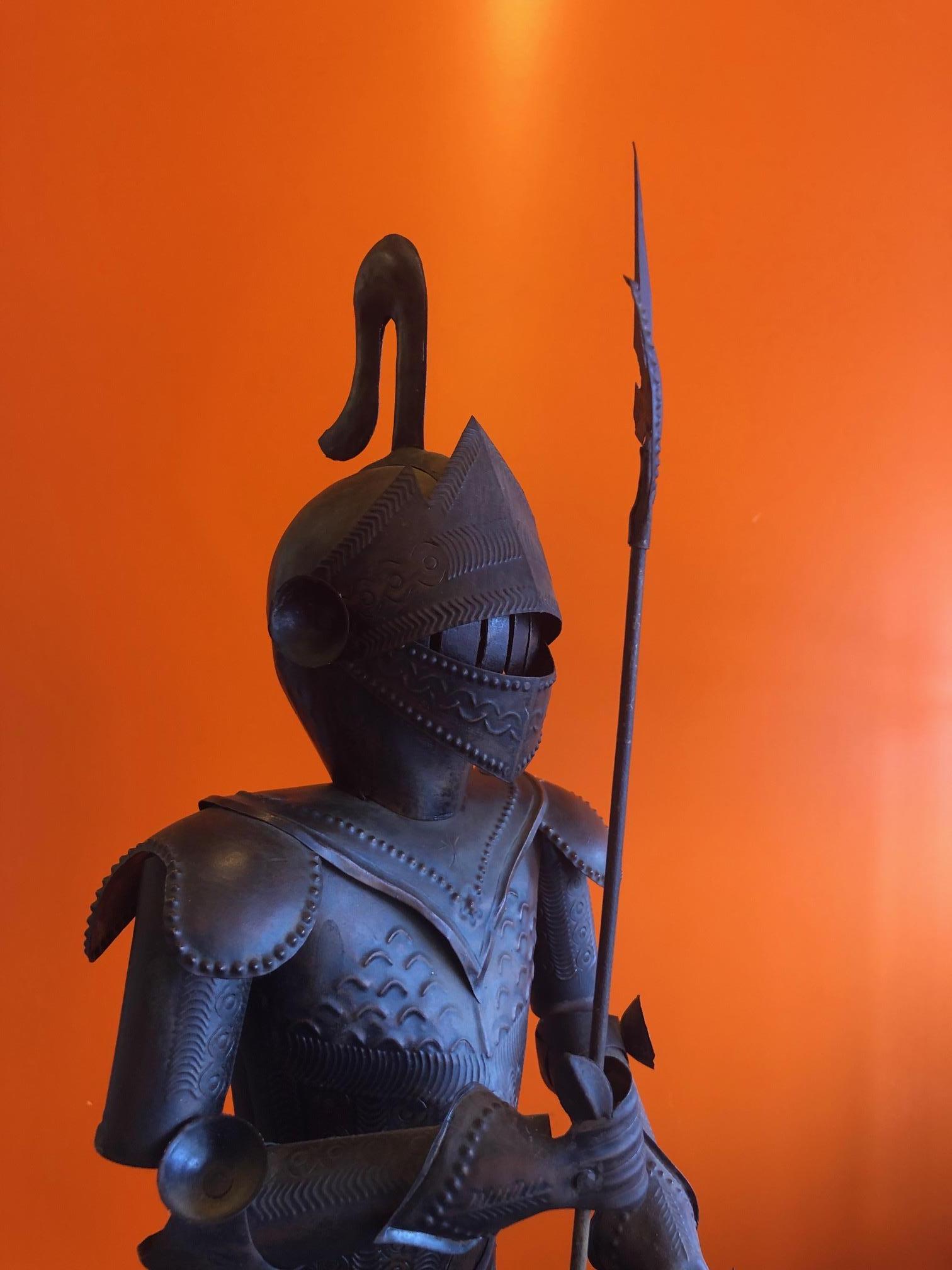 Medieval Armoured Knight Statue 1
