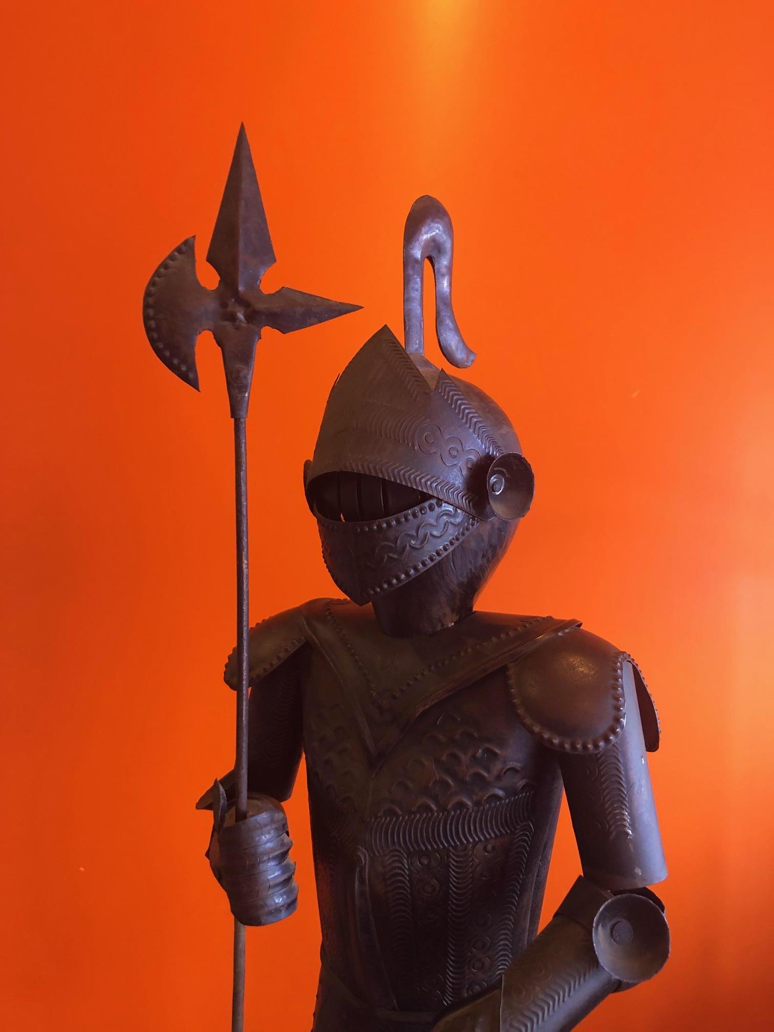 Metal Medieval Armoured Knight Statue
