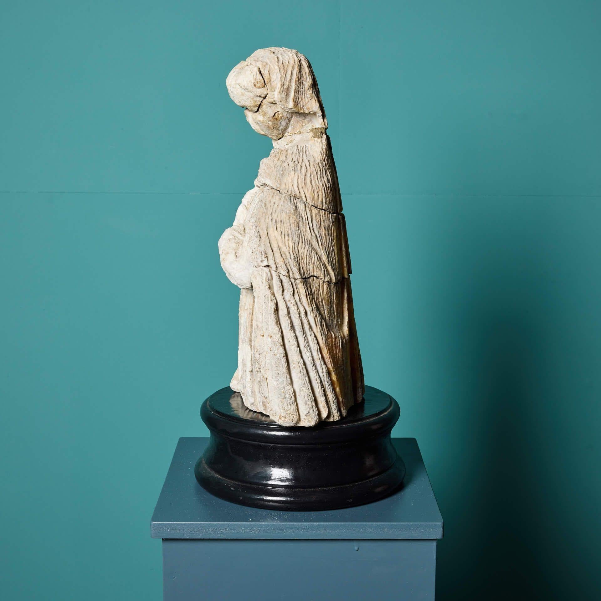 Medieval English Alabaster Statue In Fair Condition For Sale In Wormelow, Herefordshire