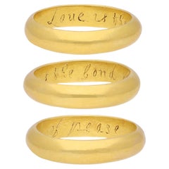 Medieval gold posy ring, 'Love is the bond of peace', circa early 17th century