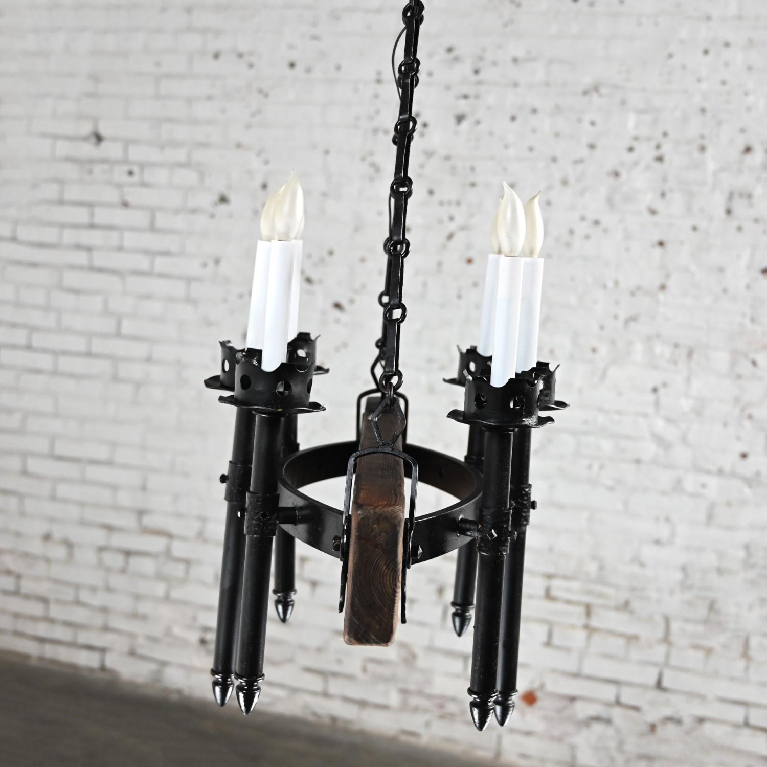Medieval Gothic Spanish Revival Iron & Wood Beam Hanging Light Fixture Mexico For Sale 4