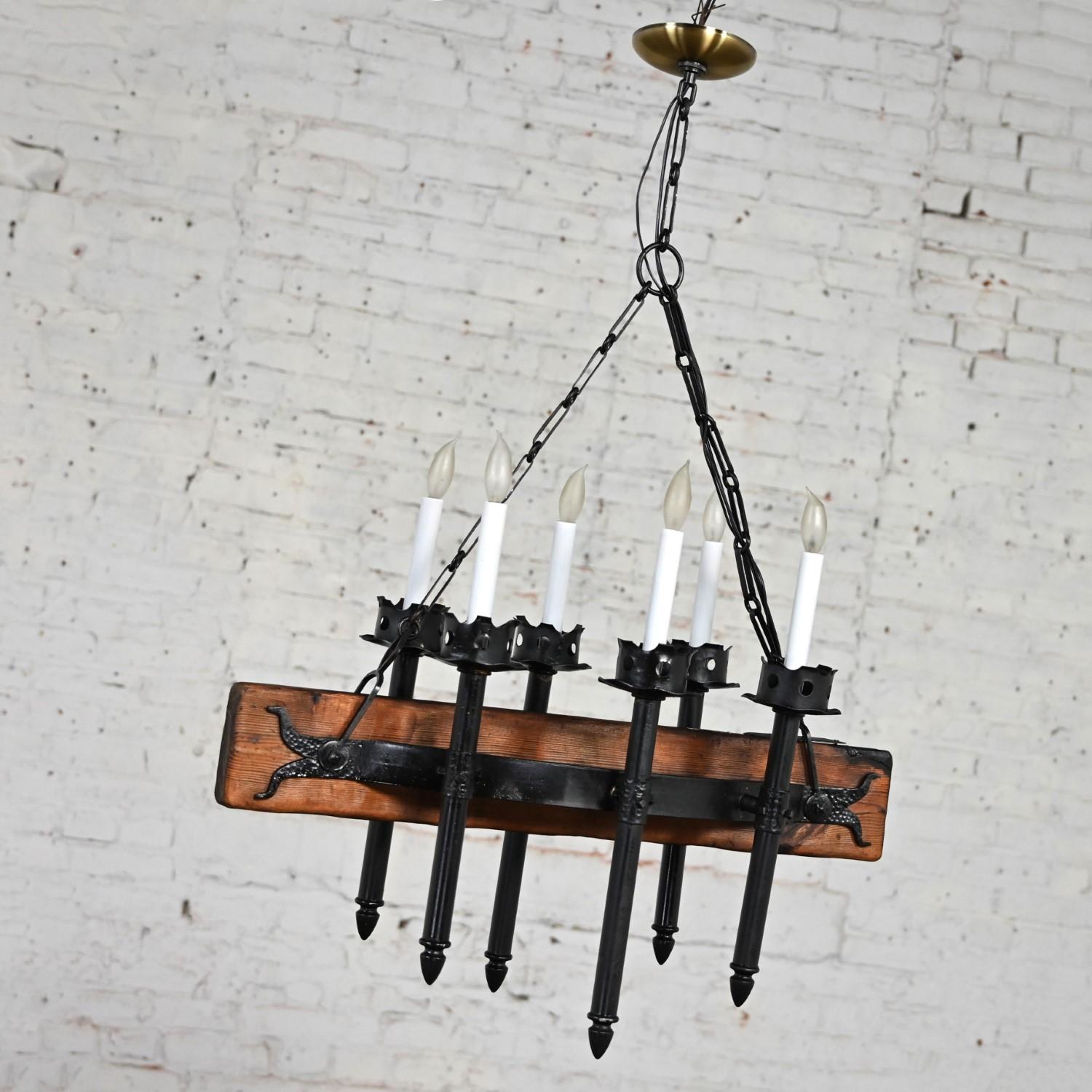 Medieval Gothic Spanish Revival Iron & Wood Beam Hanging Light Fixture Mexico For Sale 11