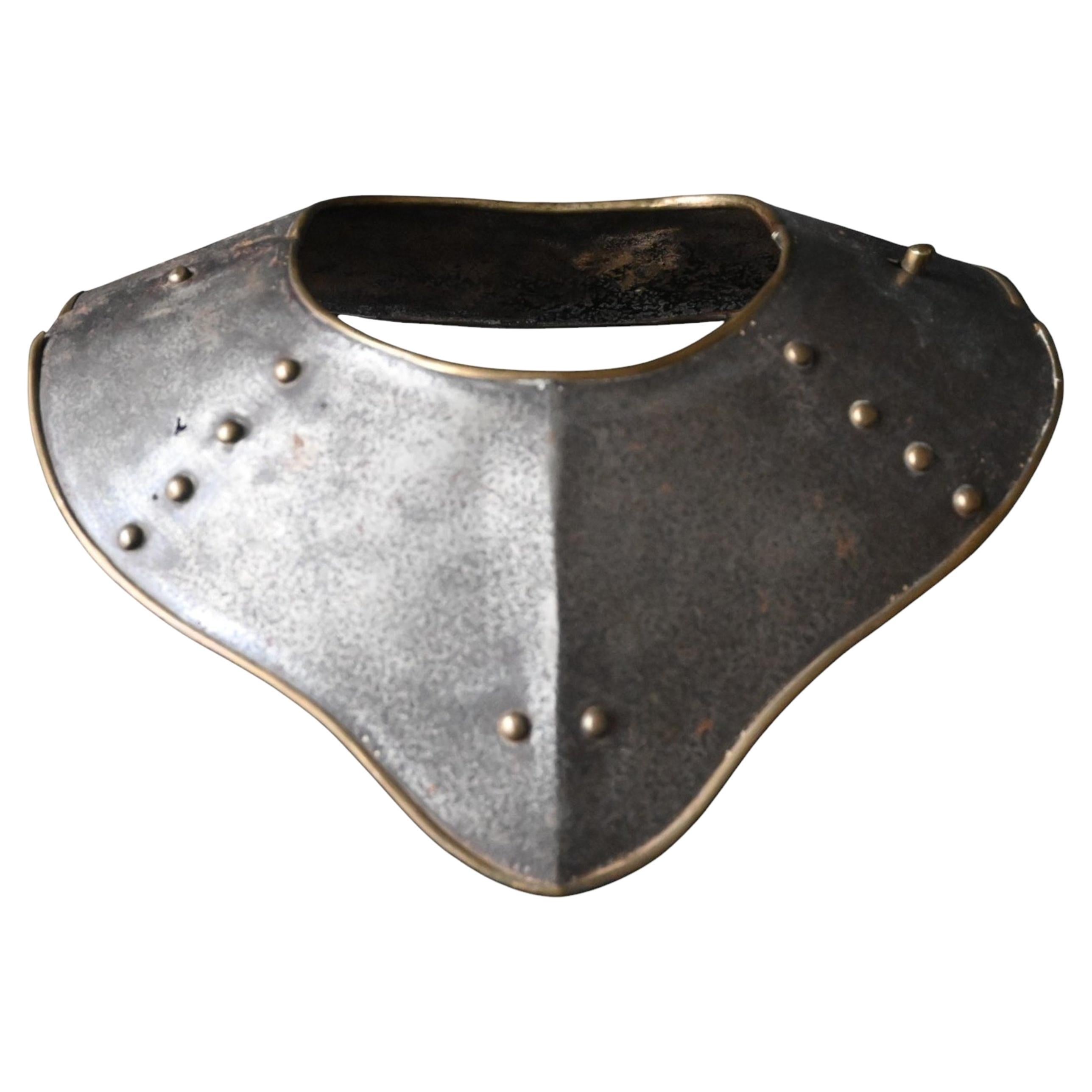 Medieval Iron Pauldron (shoulder Armor) C. 1480–1520 For Sale