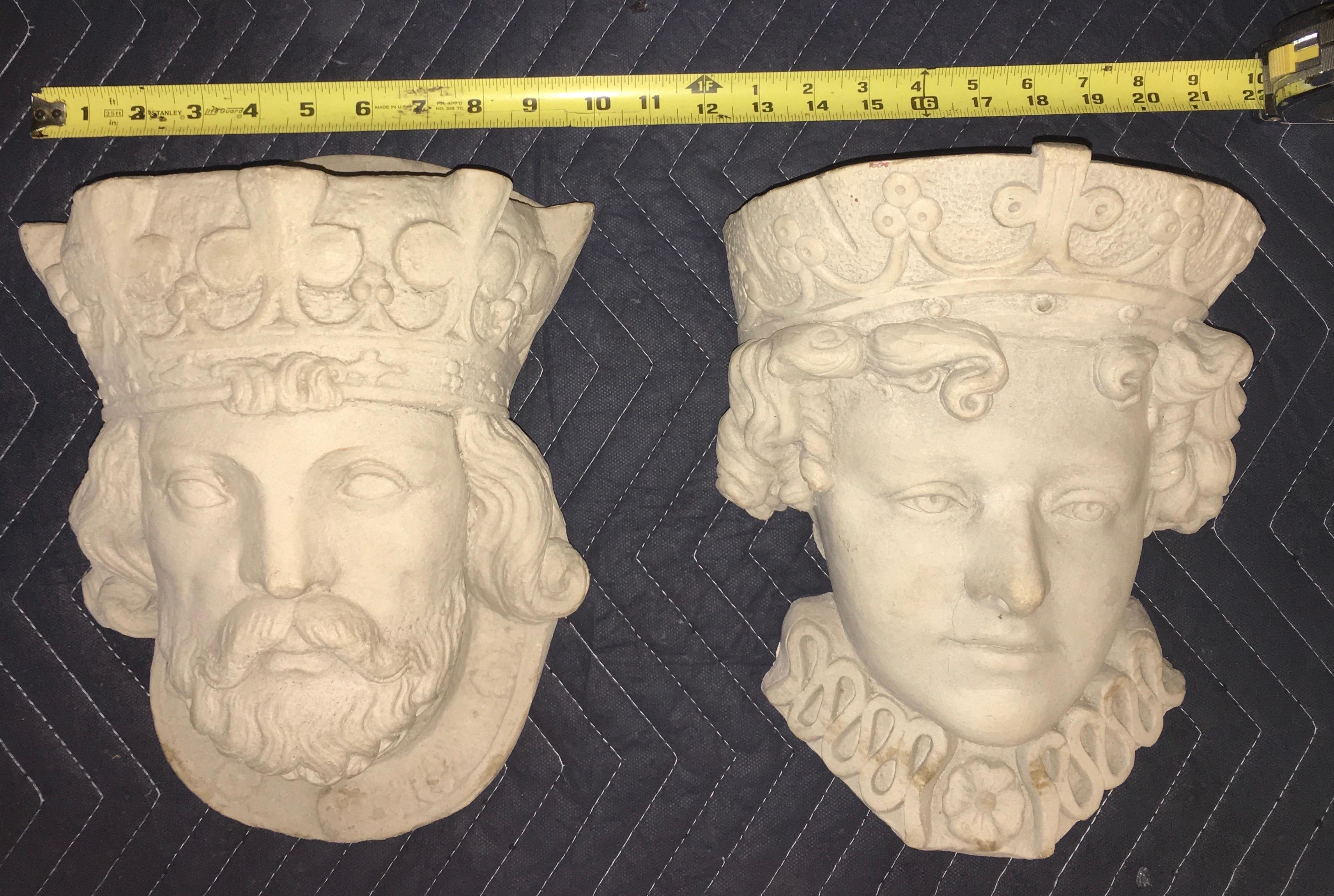 English Medieval King & Queen Decorative Wall Planters