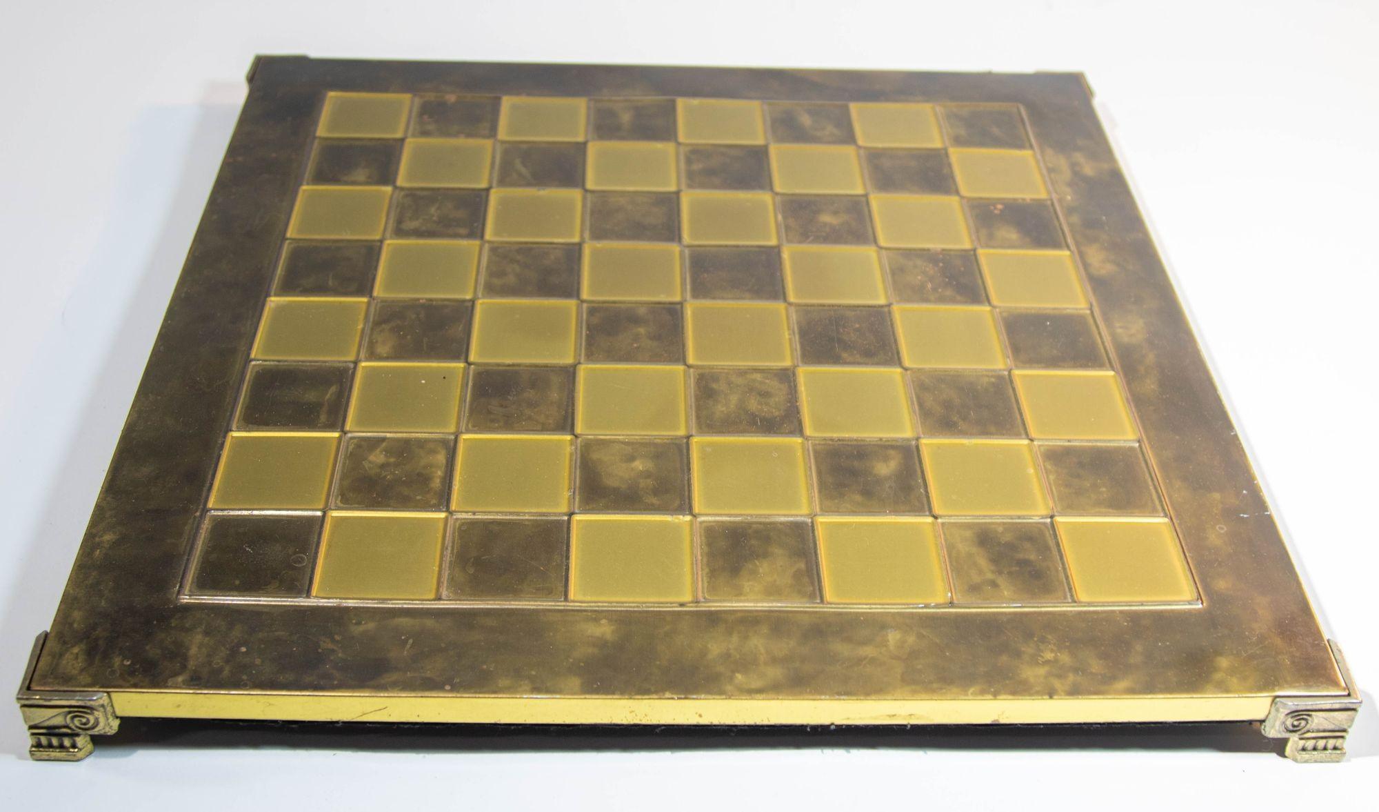 Medieval Knights Chess Set Metal Gold & Silver Pewter Crusaders Game Italy For Sale 2