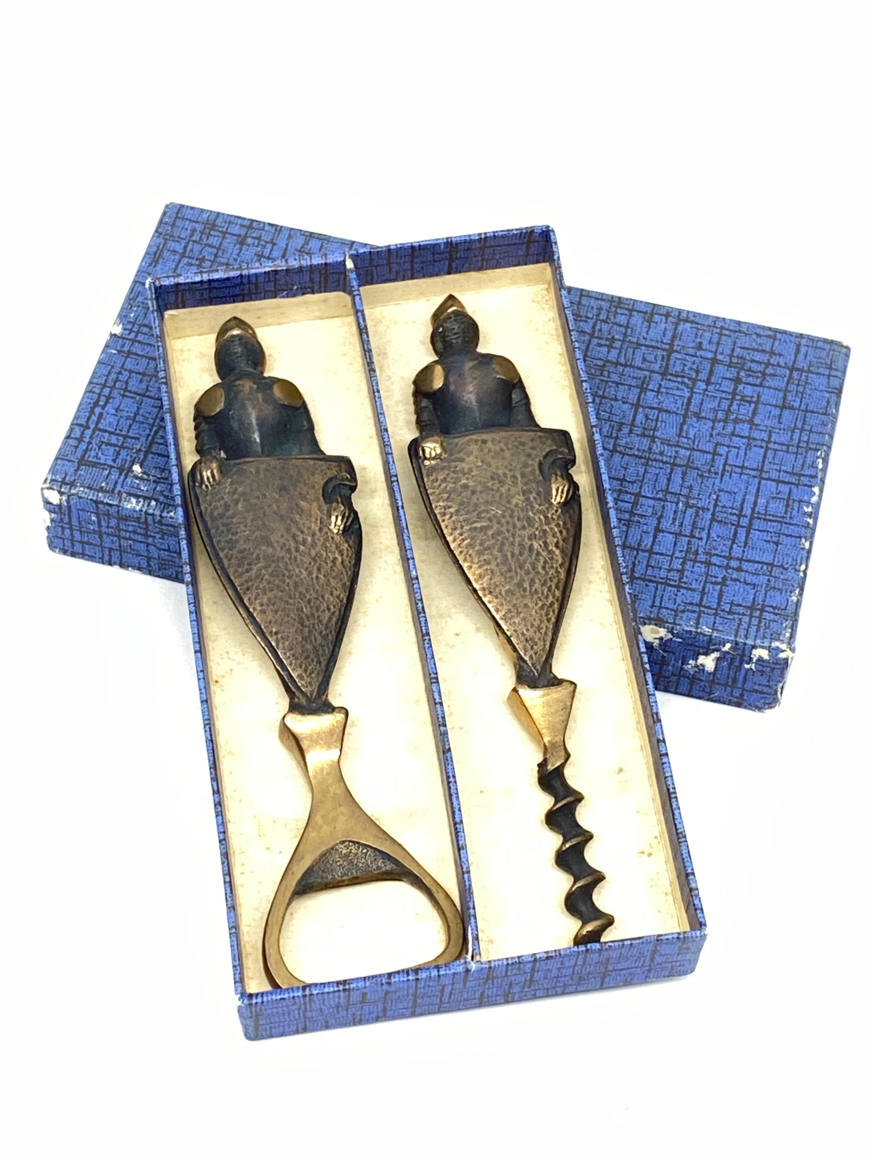 Classic early 1950s corkscrew and bottle opener in the old original box. Nice addition to your bar, bar cart or just for your collection. It comes in the original old box, box with minor signs of wear as expected with age and use, like seen in