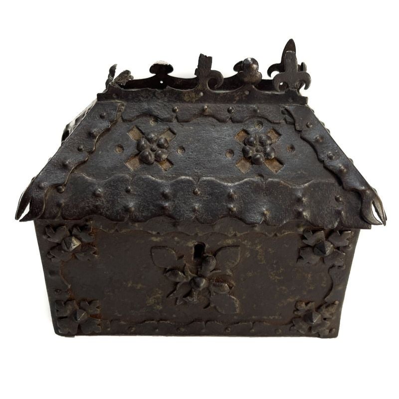 Medieval Patinated Iron-Mounted Oak Casket, 15th Century For Sale