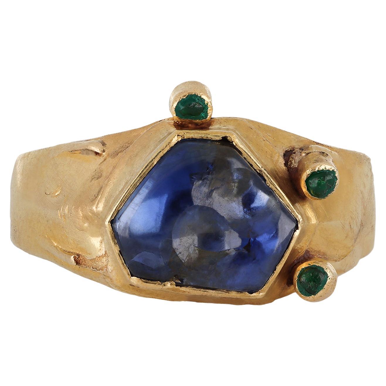 Medieval Sapphire and Emerald Ring, circa 1200-1500 For Sale