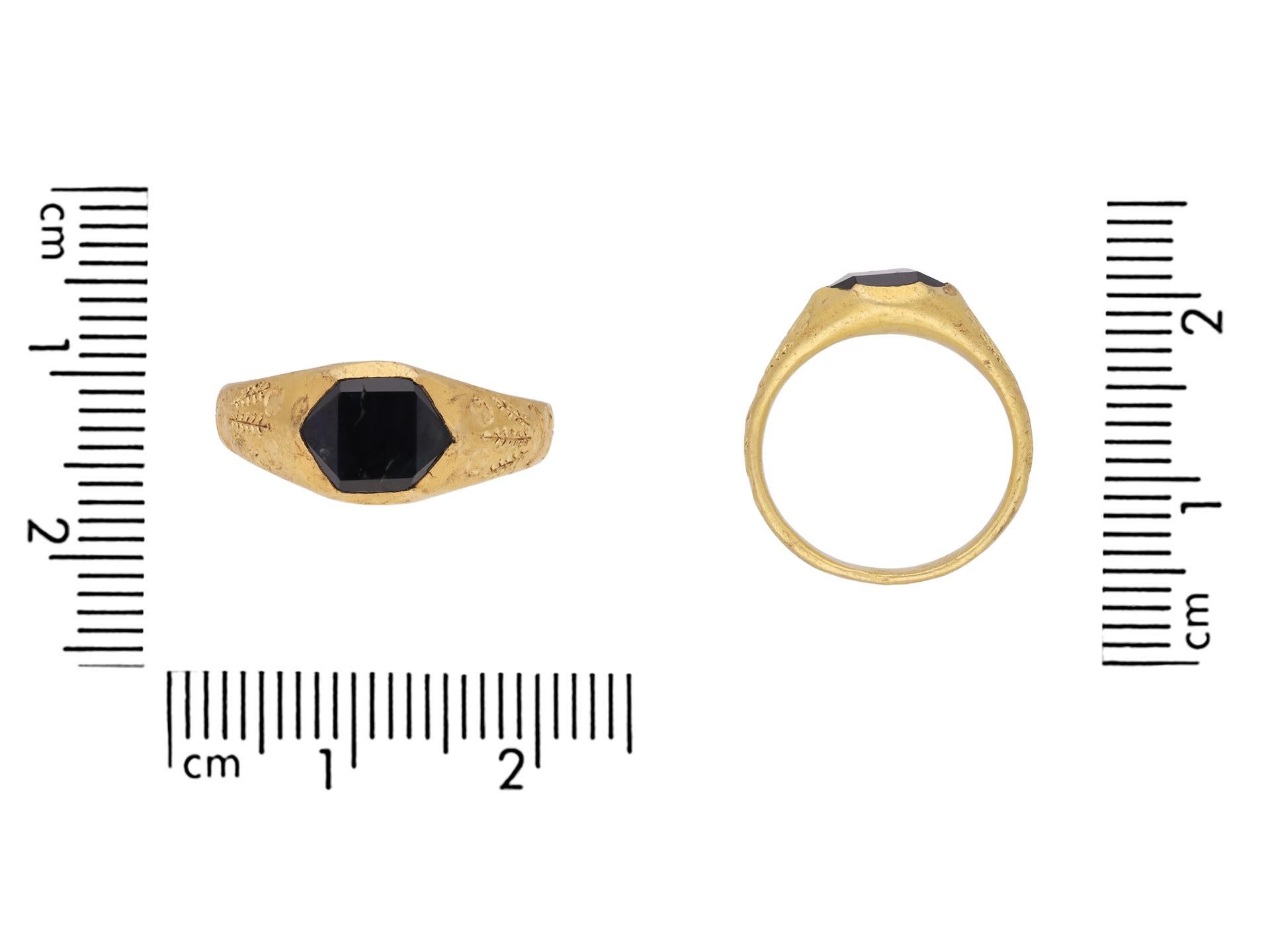 medieval jewelry