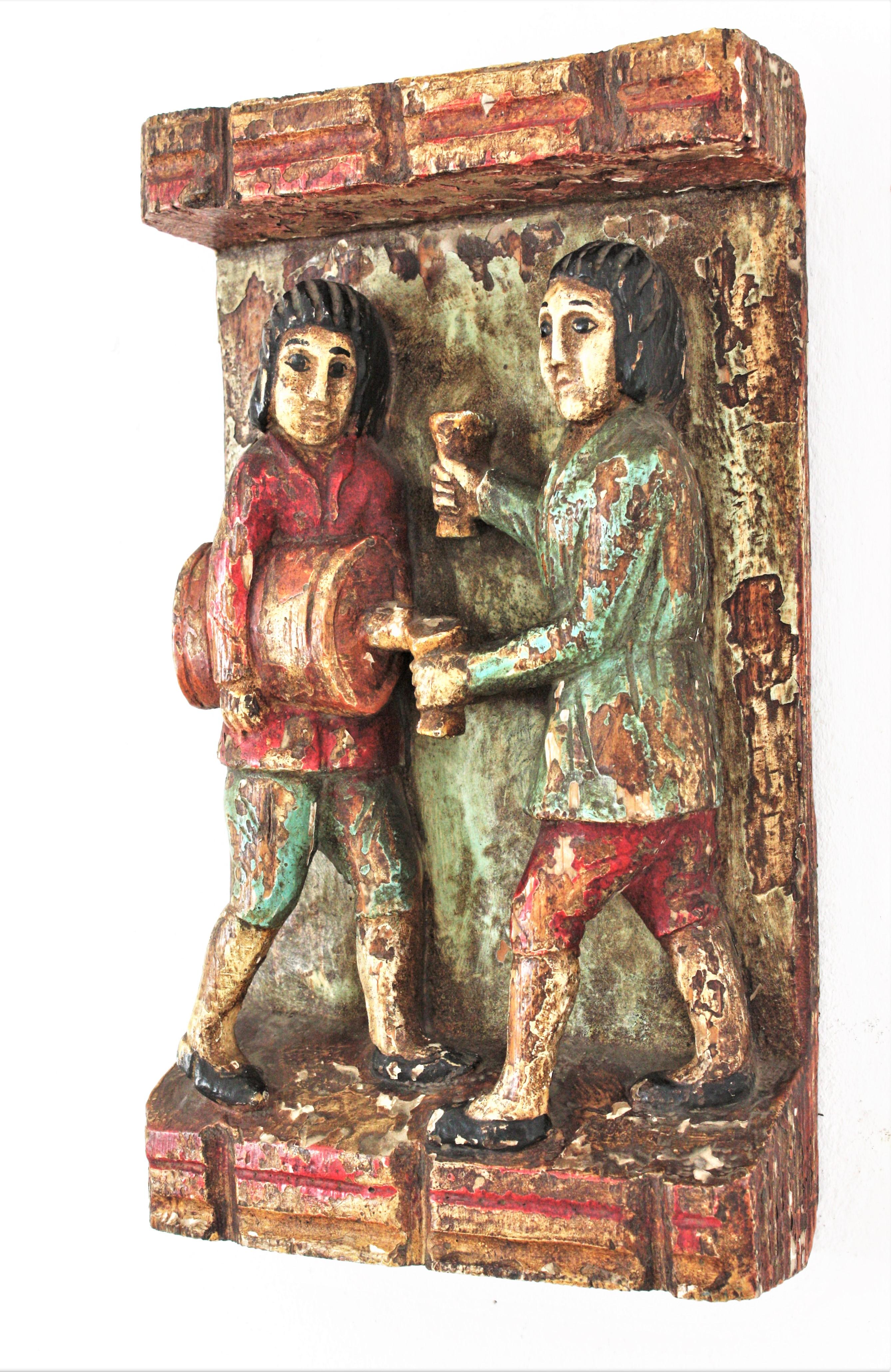 20ième siècle Bas-relief de style médiéval en bois sculpté polychrome, Espagne, années 1950 en vente