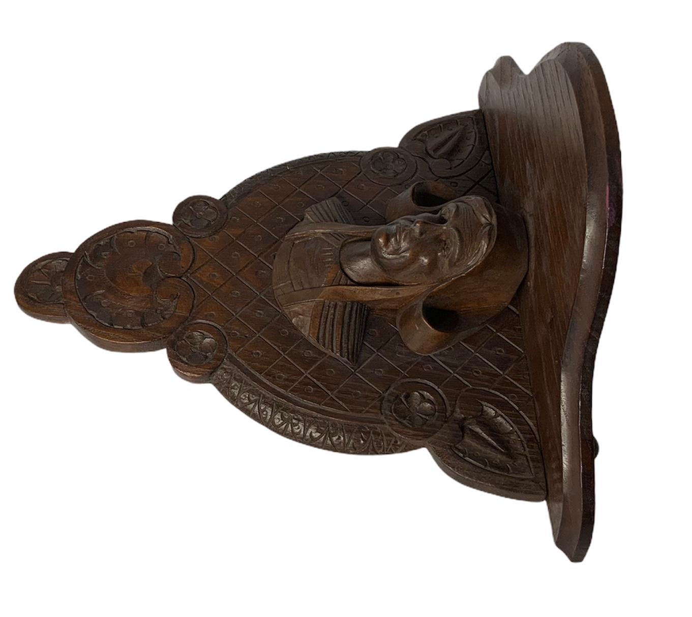 Medieval Style Carved Wood Figure Wall Bracket/Shelf In Good Condition In Guaynabo, PR