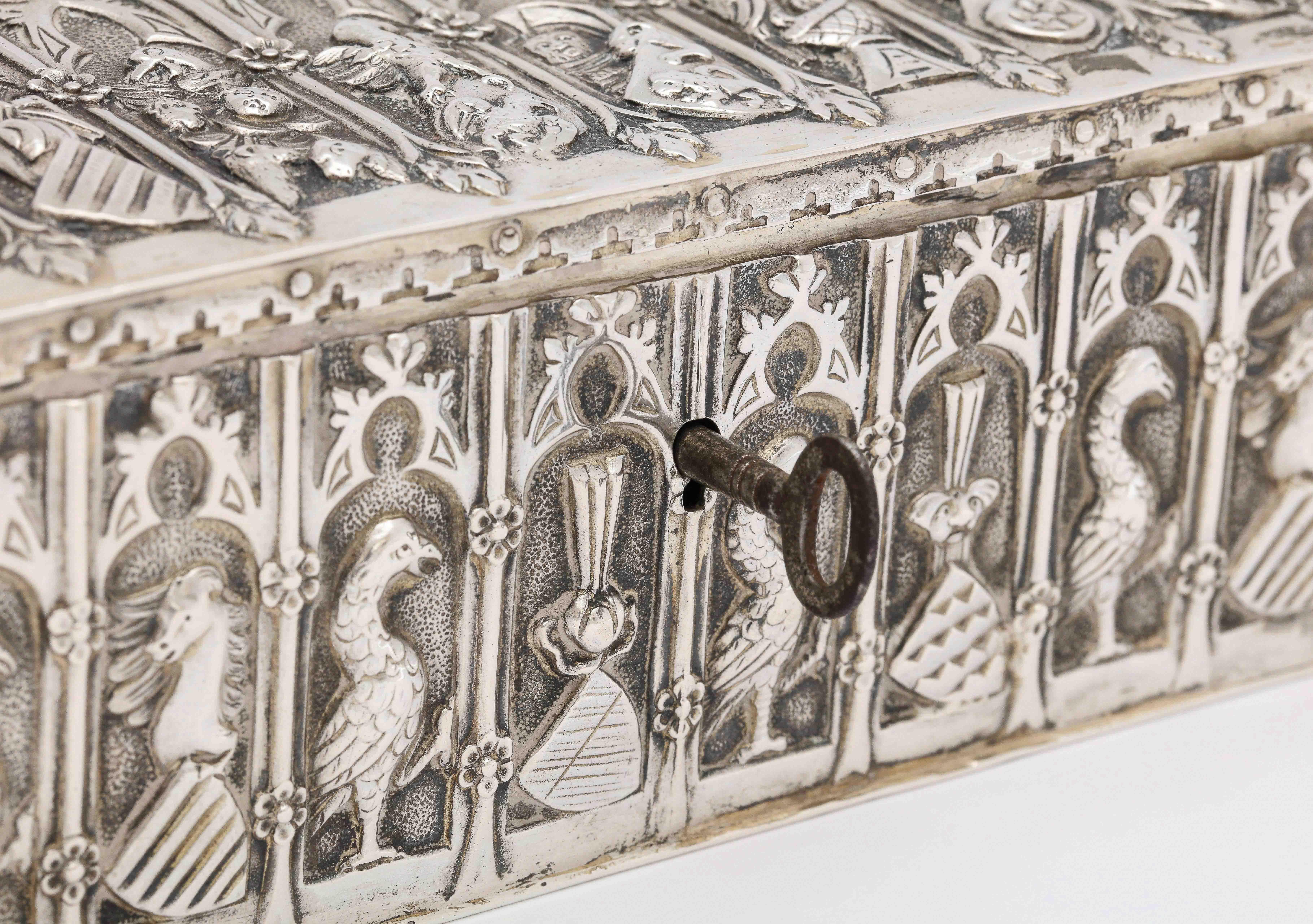 Medieval Style Continental Silver Jewelry Box In Good Condition In New York, NY