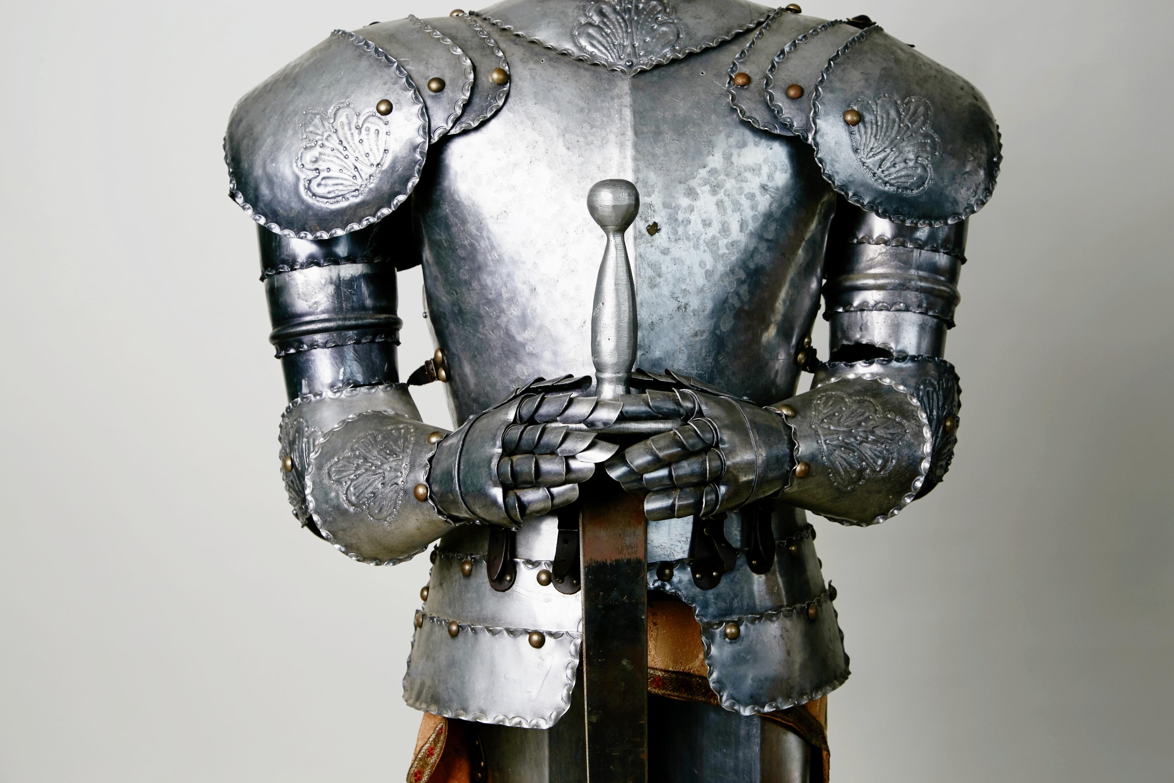 Medieval Style Suit of Fully Articulating Armor with Sword on Display Stand 3