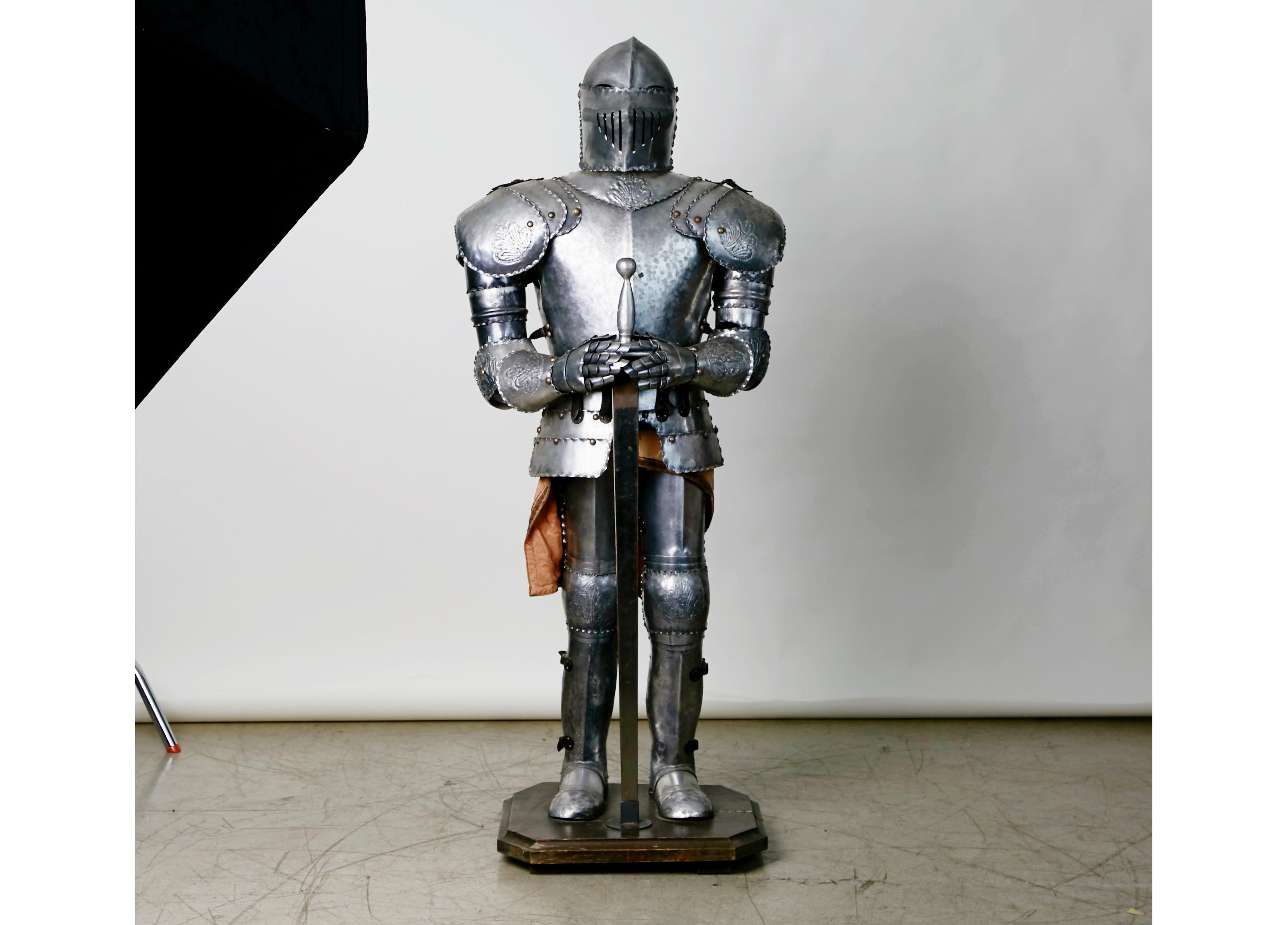 Medieval Style Suit of Fully Articulating Armor with Sword on Display Stand 4
