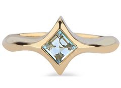 Medieval Style Topaz Fashion Ring in 18 Karat Yellow Gold