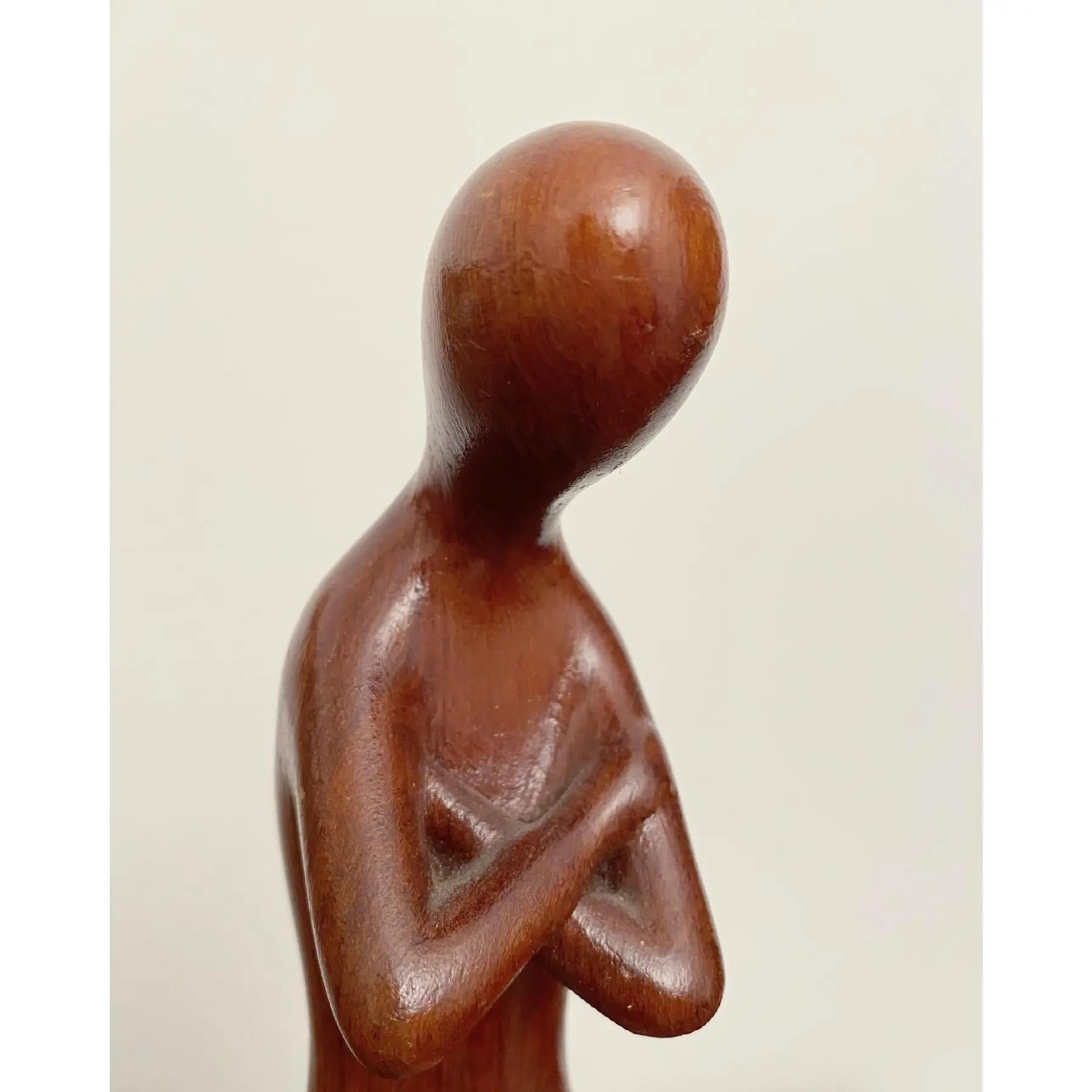 Scultura meditativa in legno intagliato di Viljo Aarnos (Finlandia) in vendita 7