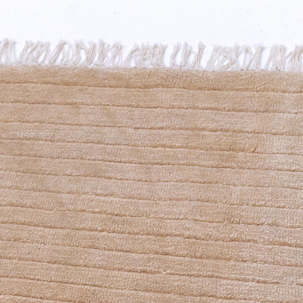 Art Déco Tappeto a tessitura personalizzabile Meditative Lines Today in Biscuit Extra Large in vendita