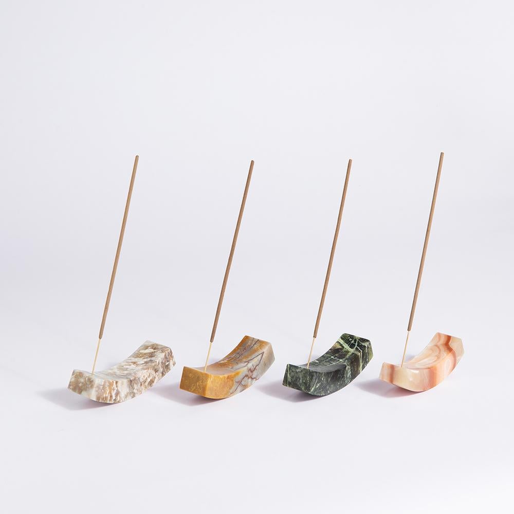 Méditatif  Porte-encens Smile Gemstone - onyx crema Neuf - En vente à Pacasmayo, PE