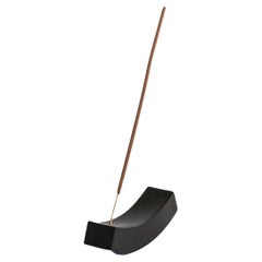 Meditative smile incense holder – black onyx stone