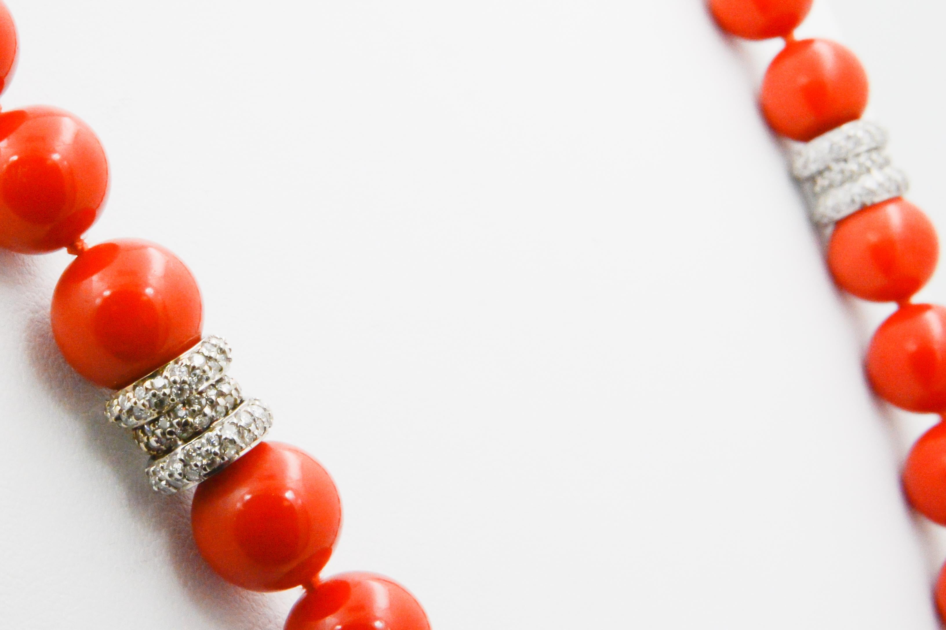 Mediterranean Coral and Diamond Graduated Bead Necklace In Good Condition In Dallas, TX