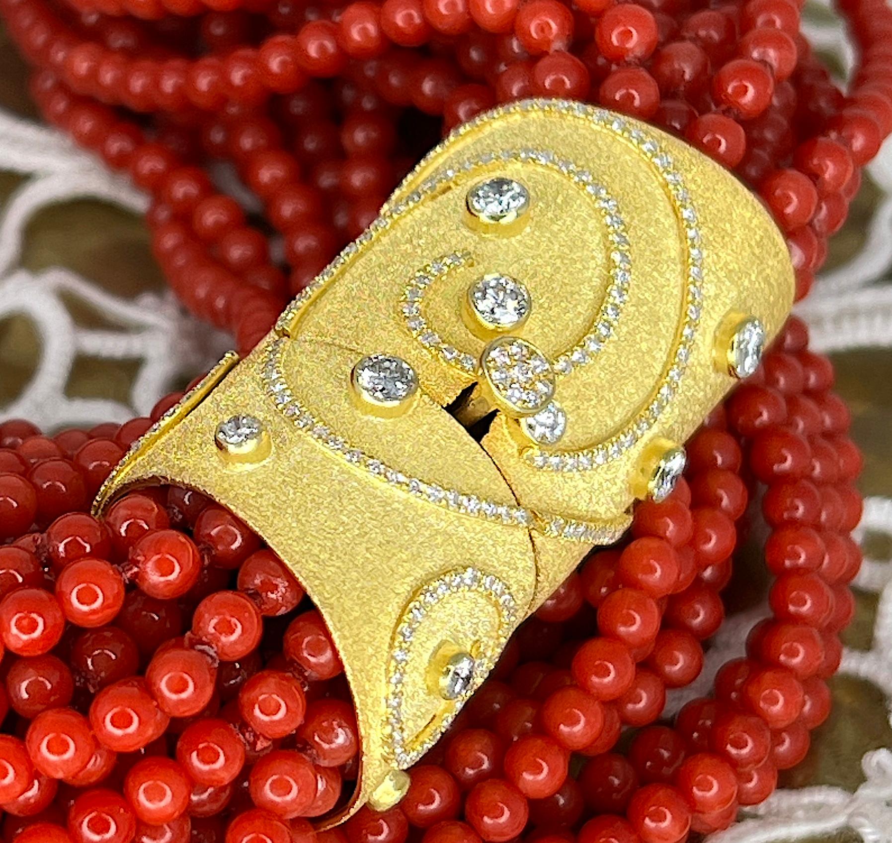 Mediterranean Coral Bead Necklace With 18 Karat Gold and Diamond Clasp  In New Condition For Sale In Astoria, NY