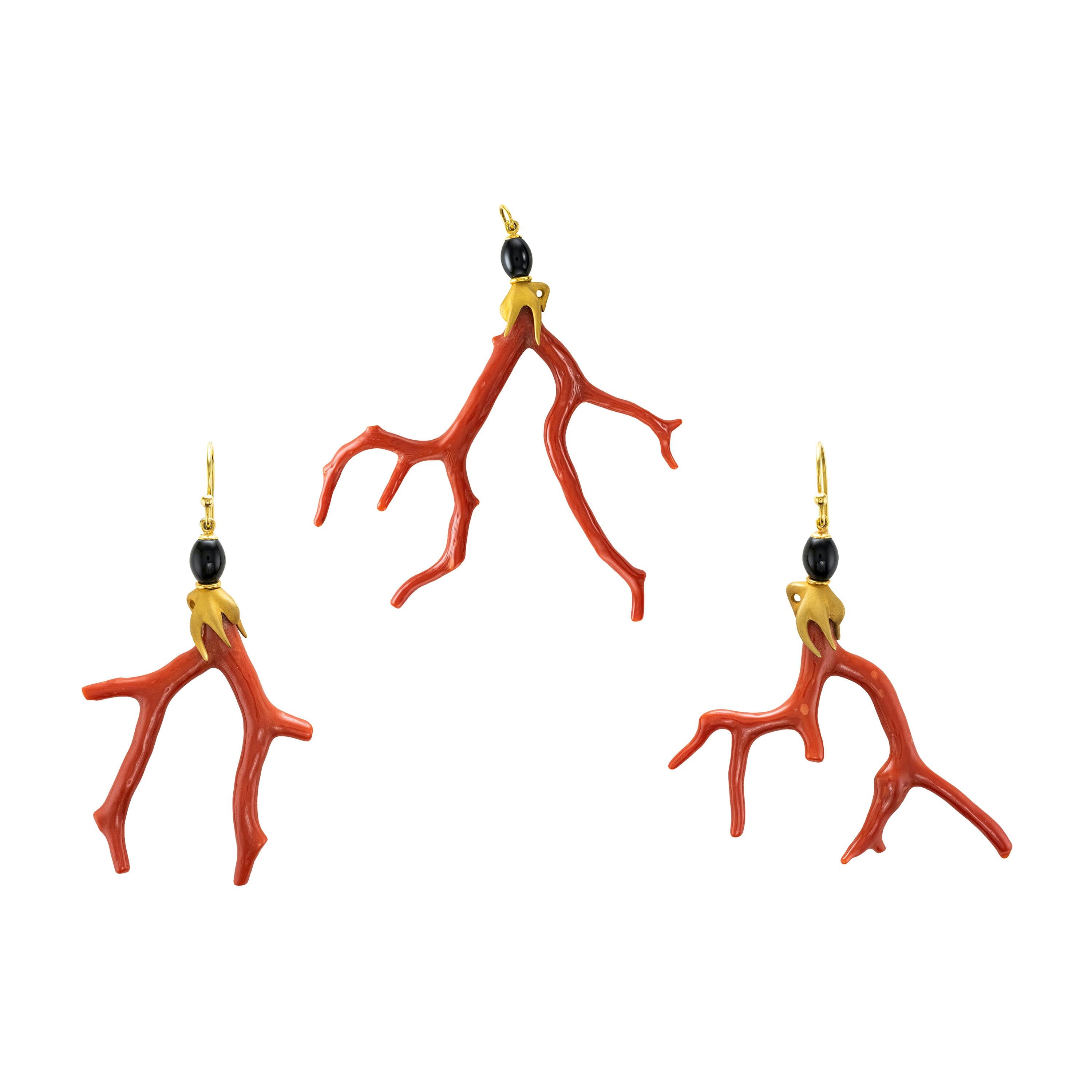18 Karat Yellow Gold Octopus and Branch Earrings and Pendant Set For Sale