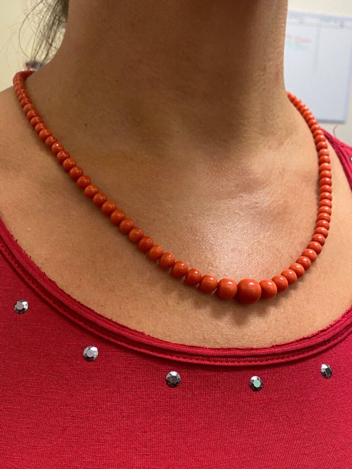 Bead Mediterranean Natural Dusty Pinkish Red Coral 18K 18ct 750 Gold Necklace For Sale