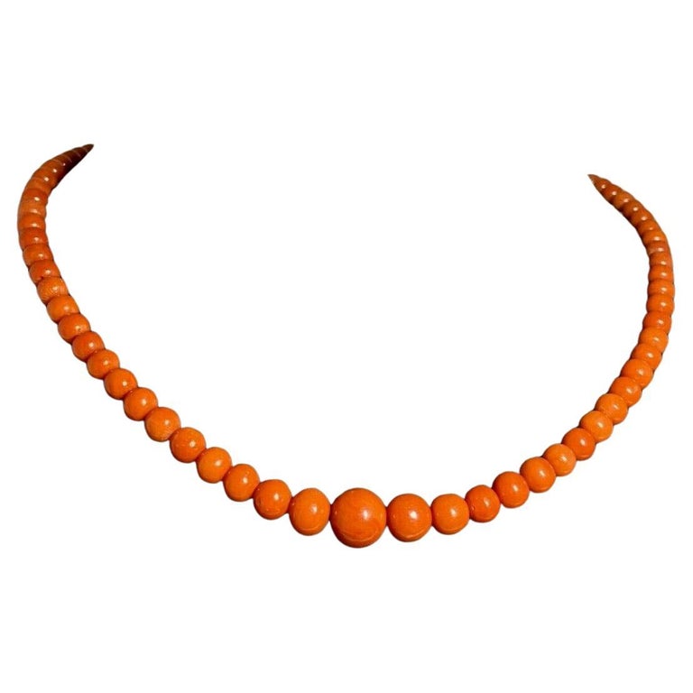 Collier Ancien En Corail Méditerranéen Naturel Et Or 18 Carats - 13 Rangs, Rouge - Occasion