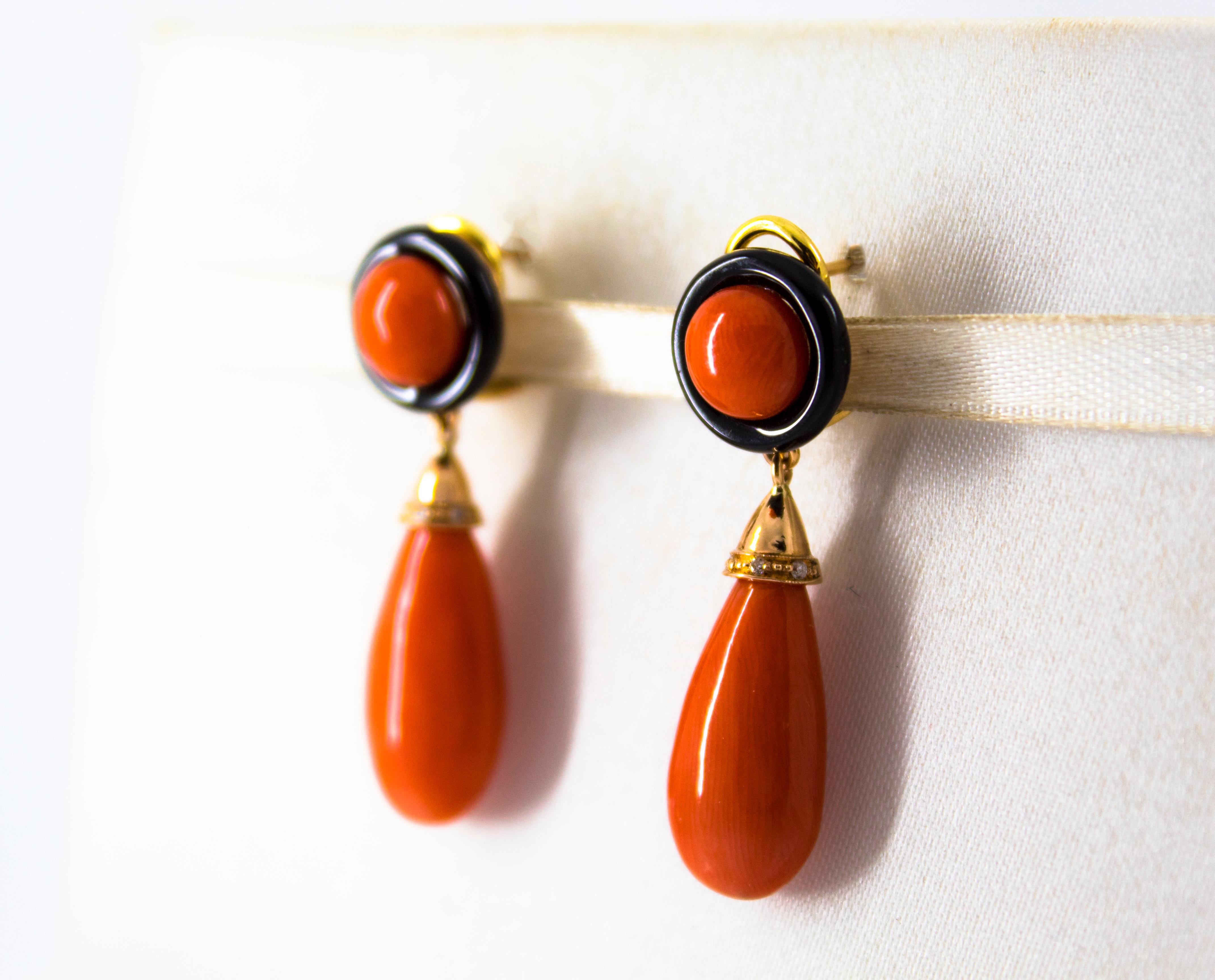 Mediterranean Red Coral 0.05 Carat White Diamond Onyx Yellow Gold Drop Earrings In New Condition In Naples, IT