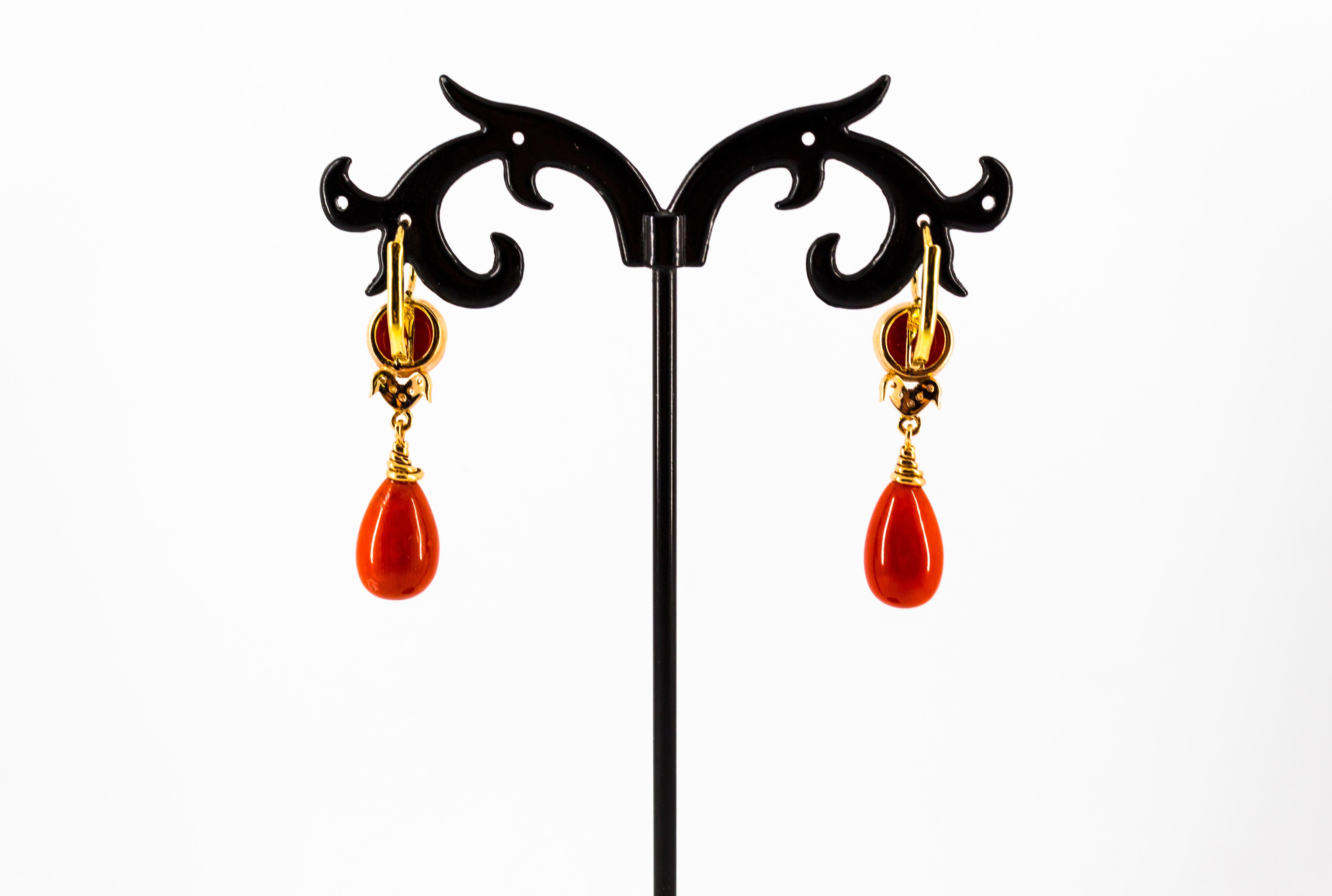 Mediterranean Red Coral 0.14 Carat White Diamond Yellow Gold Snake Drop Earrings In New Condition In Naples, IT