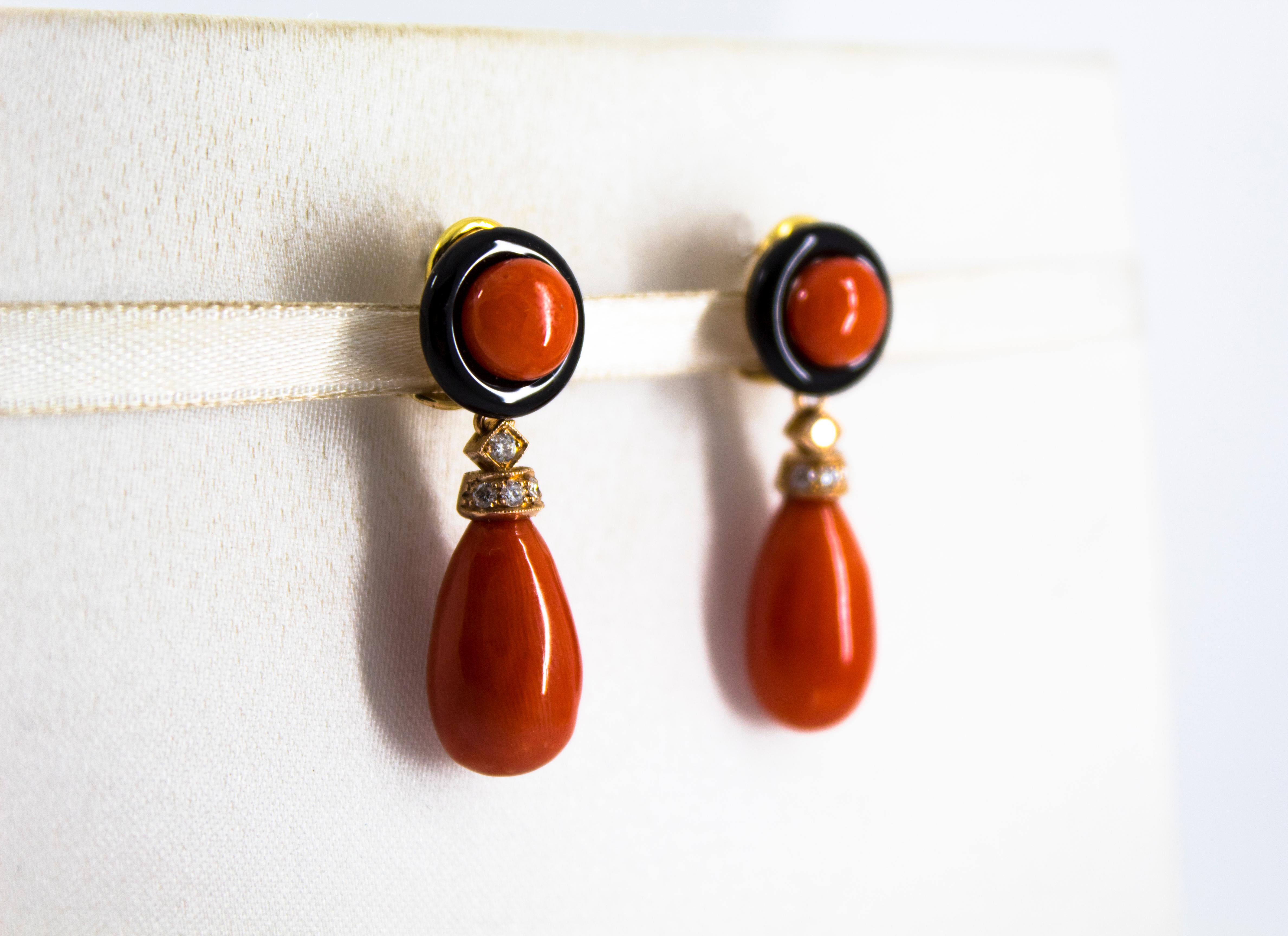 Mediterranean Red Coral 0.18 Carat White Diamond Onyx Yellow Gold Drop Earrings In New Condition In Naples, IT