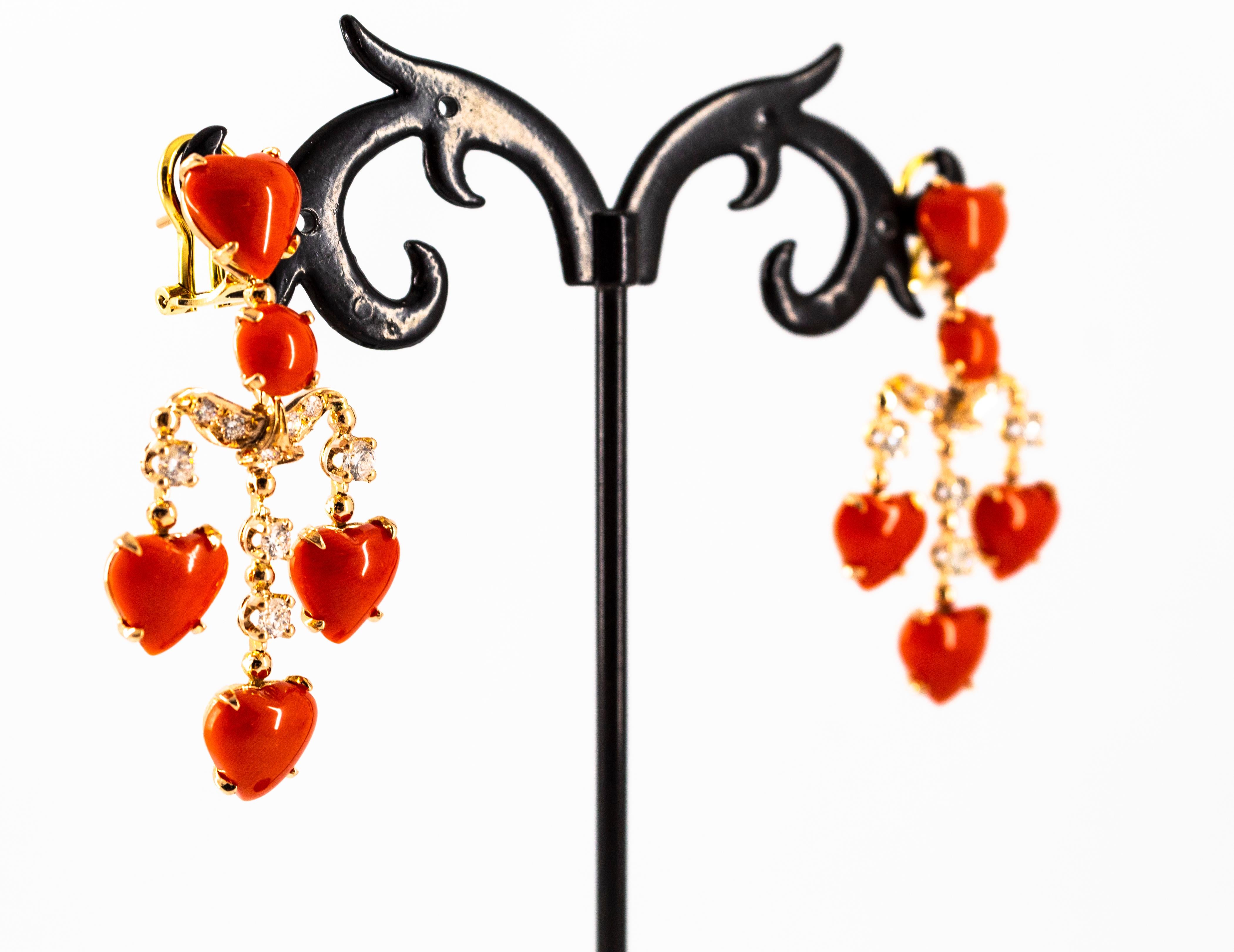 Pendientes de clip de oro amarillo con diamante blanco y coral rojo del Mediterráneo de 0,90 quilates en venta 6