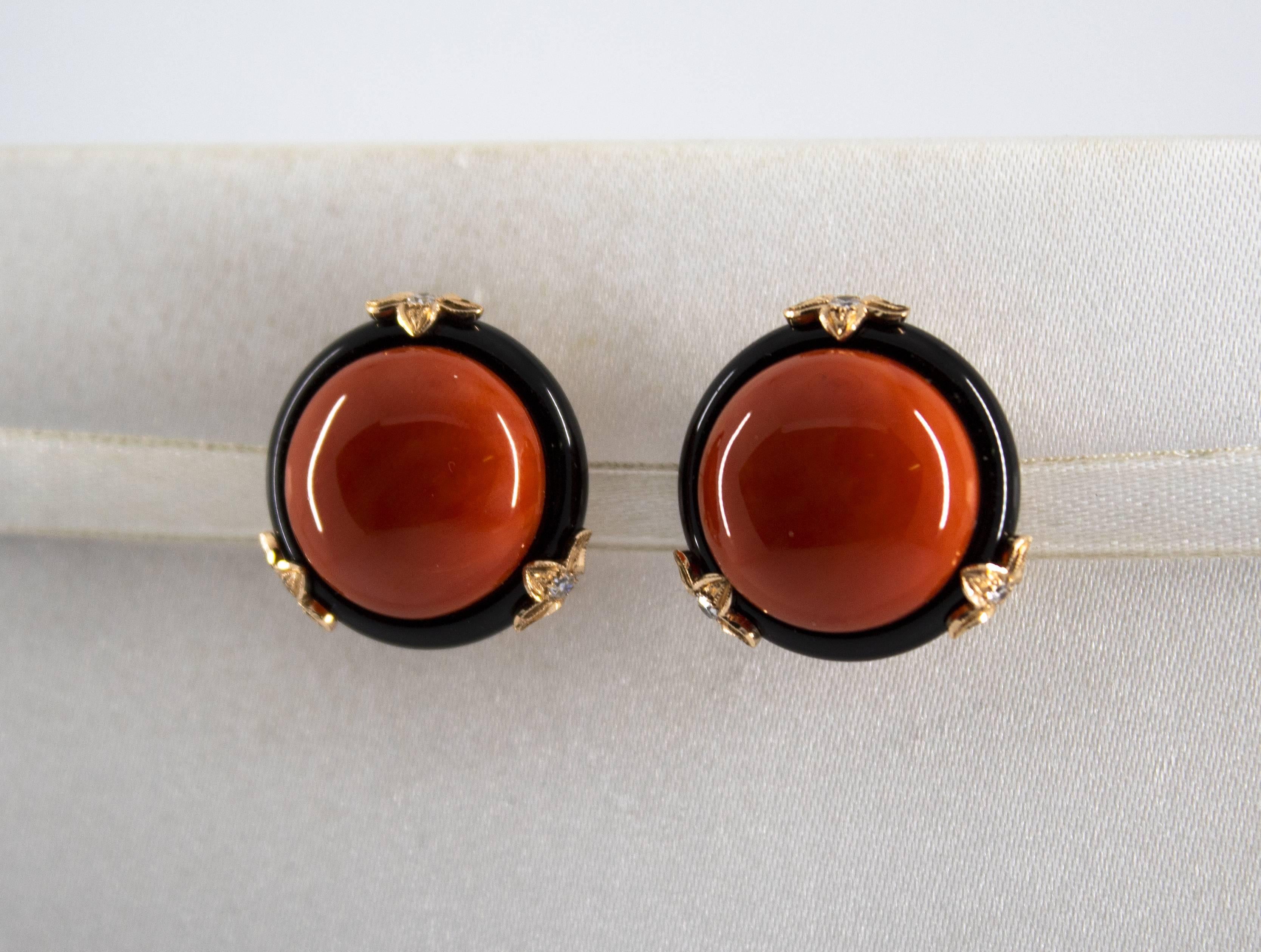 These Earrings are made of 14K Yellow Gold.
These Earrings have 0.24 Carats of White Diamonds.
These Earrings have Mediterranean (Sardinia, Italy) Red Coral and Onyx.
We're a workshop so every piece is handmade, customizable and resizable.