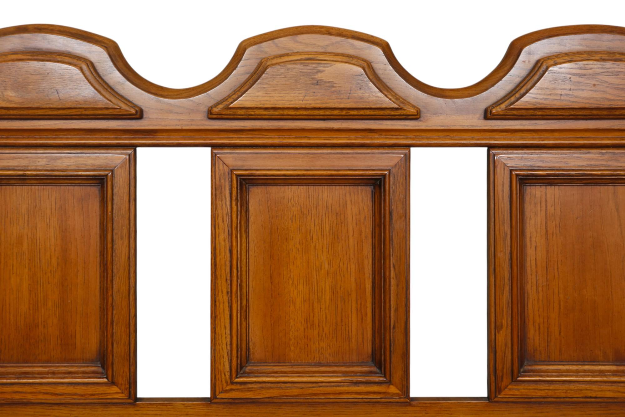 Mediterranean Style Queen Size Headboard by Thomasville In Good Condition For Sale In Bradenton, FL