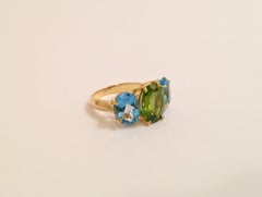 Medium 18 Karat Yellow Gold Gum Drop Ring with Peridot and Blue Topaz
