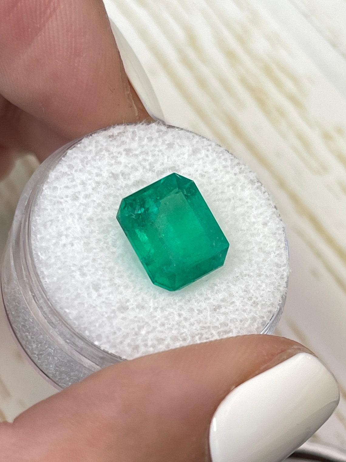 Medium 4.50 Carat Classic Emerald Cut Muzo Colombian Emerald Gem - May Birthston 1
