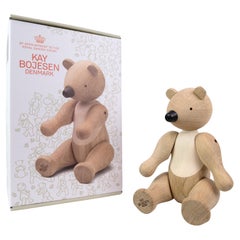 Oso mediano de roble y arce By Kay Bojesen