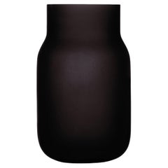 Schwarze Bandaska-Vase, matt, von Dechem Studio