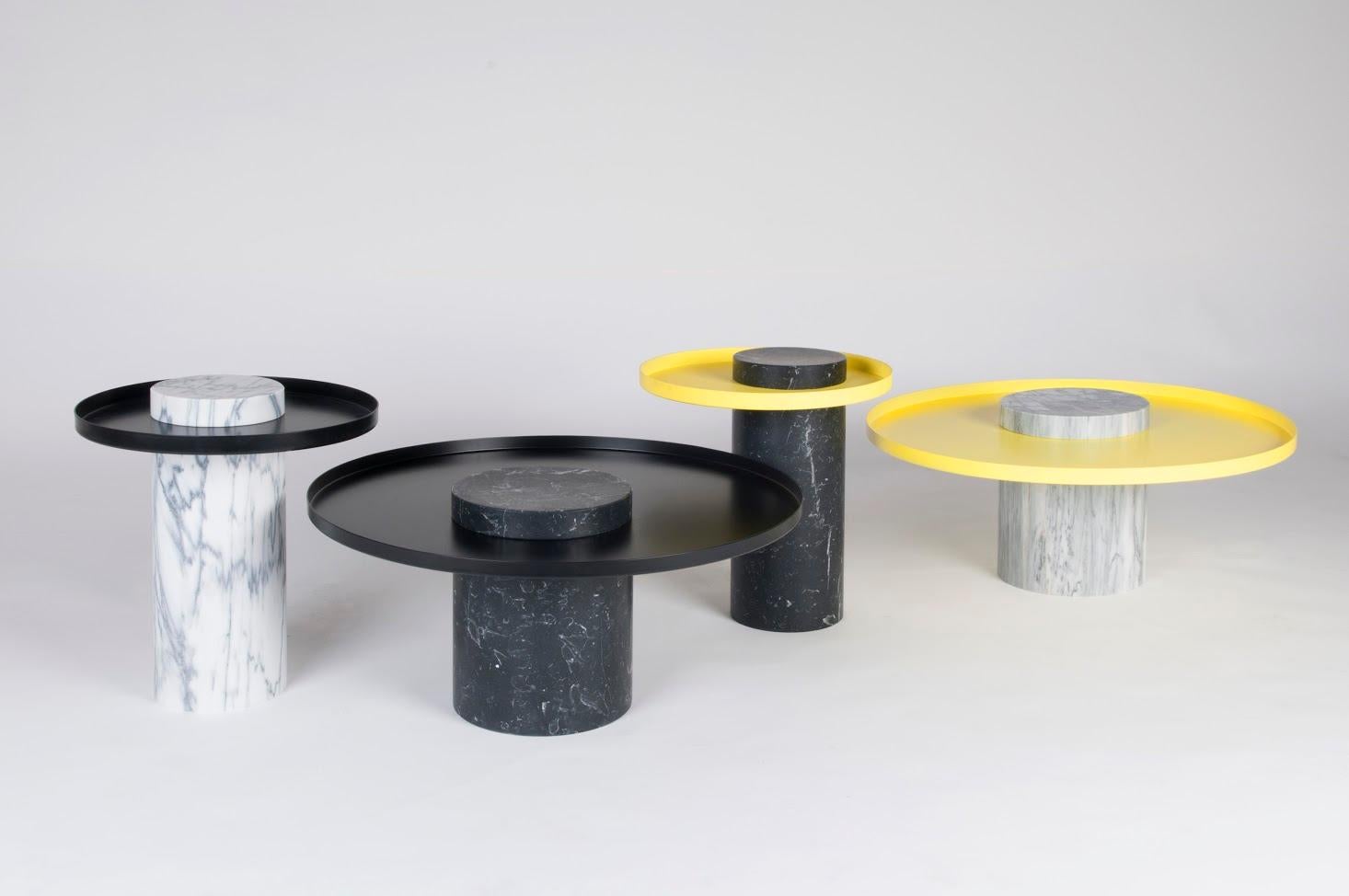 Français Marquina noire moyenne Guéridon contemporain, Sebastian Herkner en vente
