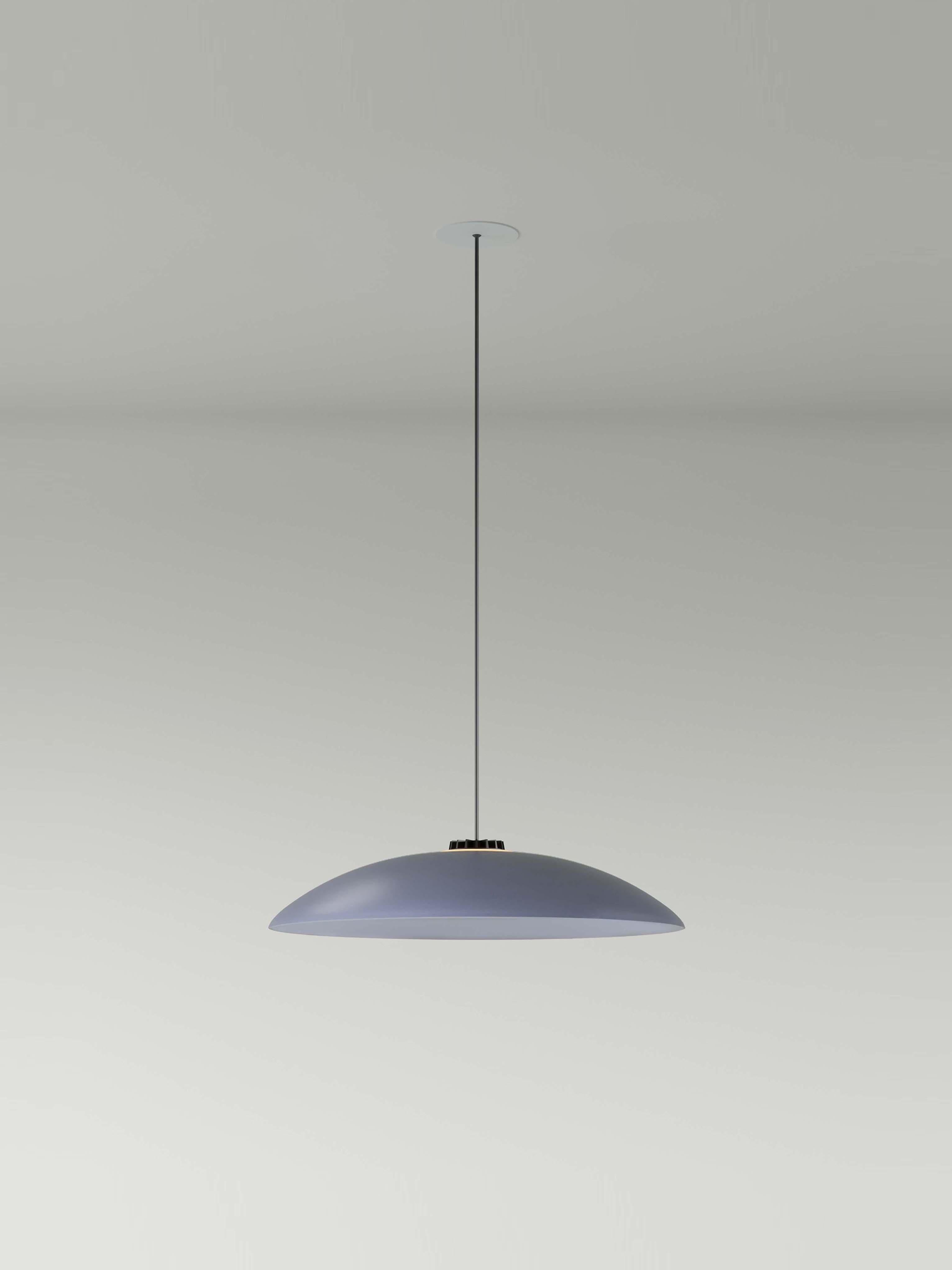 Medium Blue HeadHat Plate pendant lamp by Santa & Cole
Dimensions: D 50 x H 10 cm
Materials: Metal.
Cable lenght: 3mts.
Available in other colors and sizes. Available in 2 cable lengths: 3mts, 8mts.
Availalble in 2 canopy colors: black or