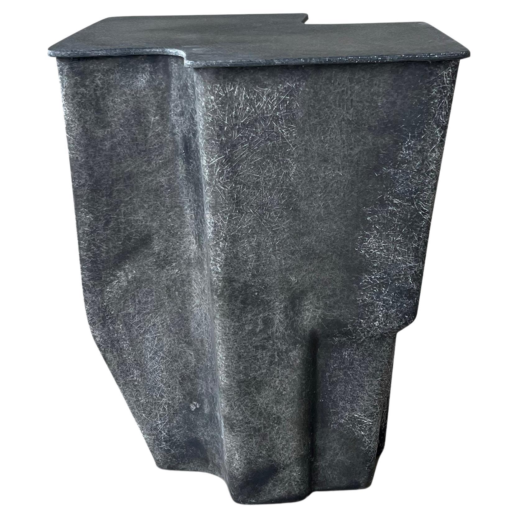 Medium Clam Side Table by VAVA Objects