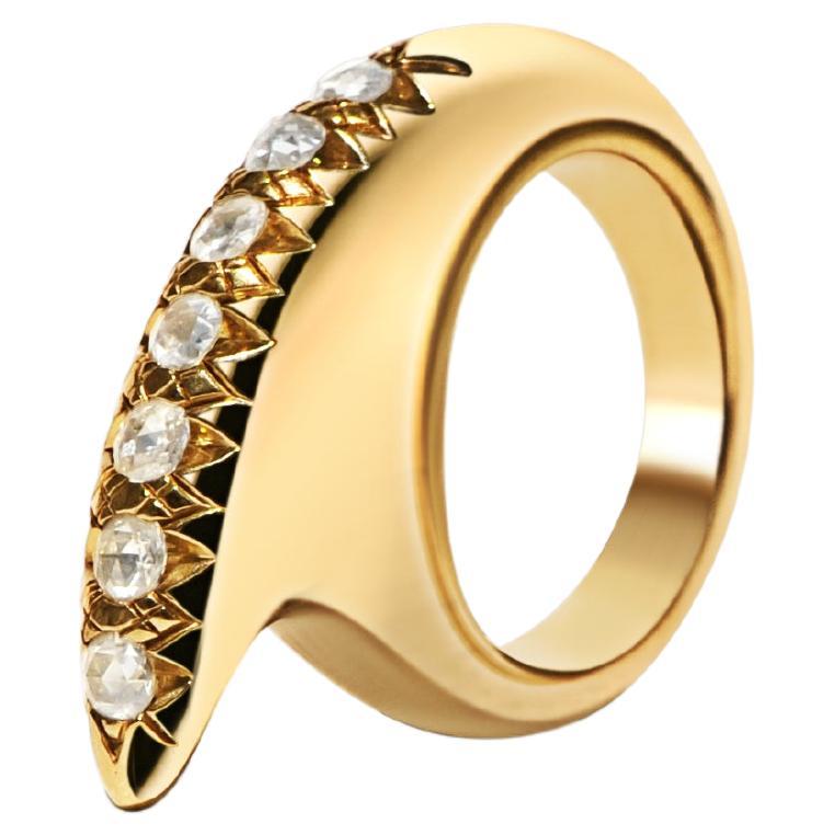 Im Angebot: Crescent Rose Cut Diamant-Ring aus Gold mit Ridge ()