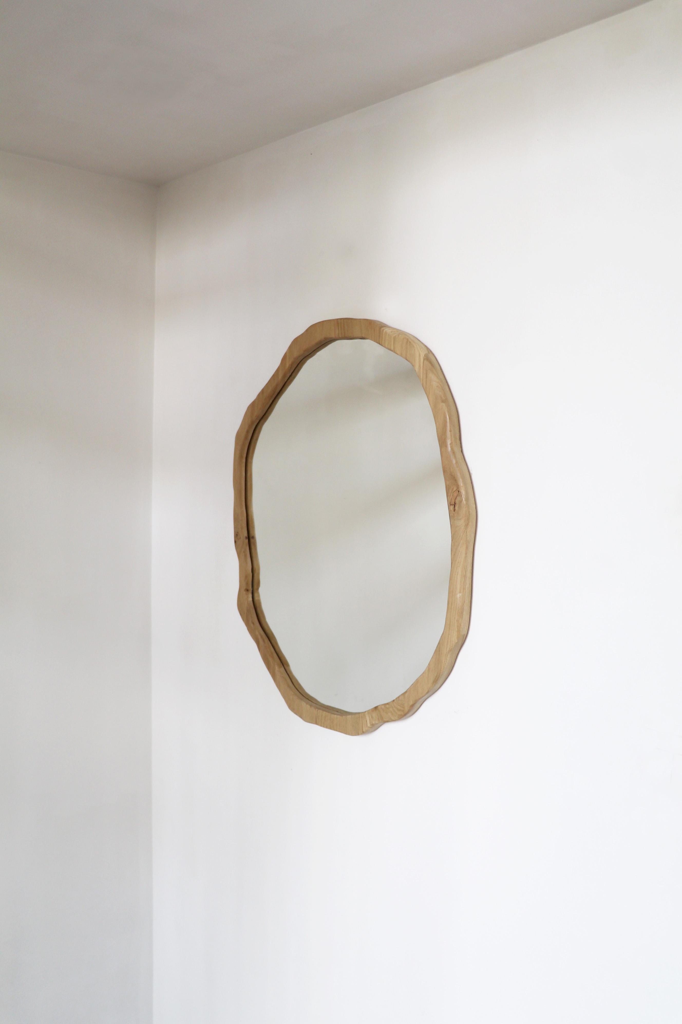 Modern Medium Dark Varnish Ondulation Mirror by Alice Lahana Studio