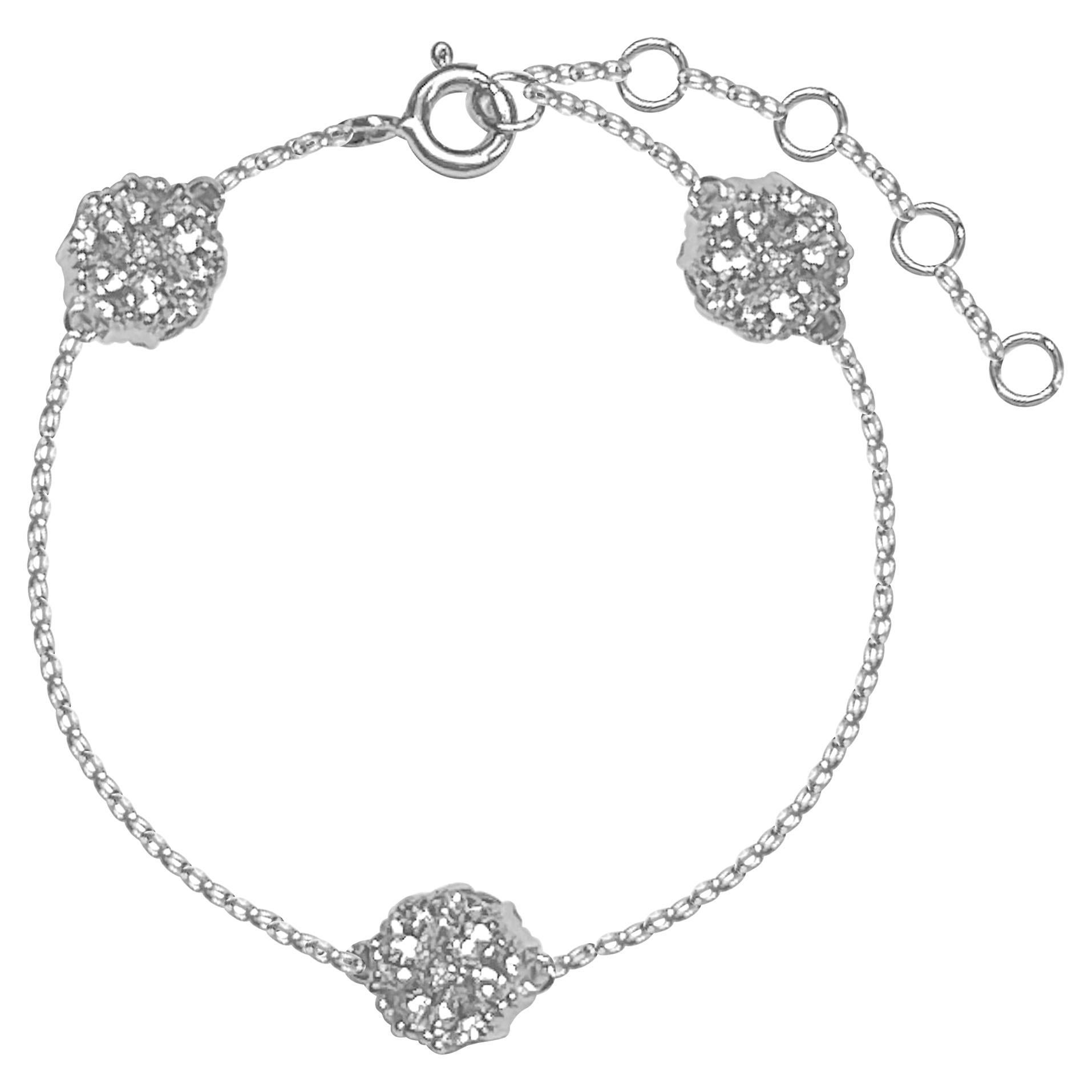 Small Doublesided Blossom Chain Bracelet For Sale at 1stDibs