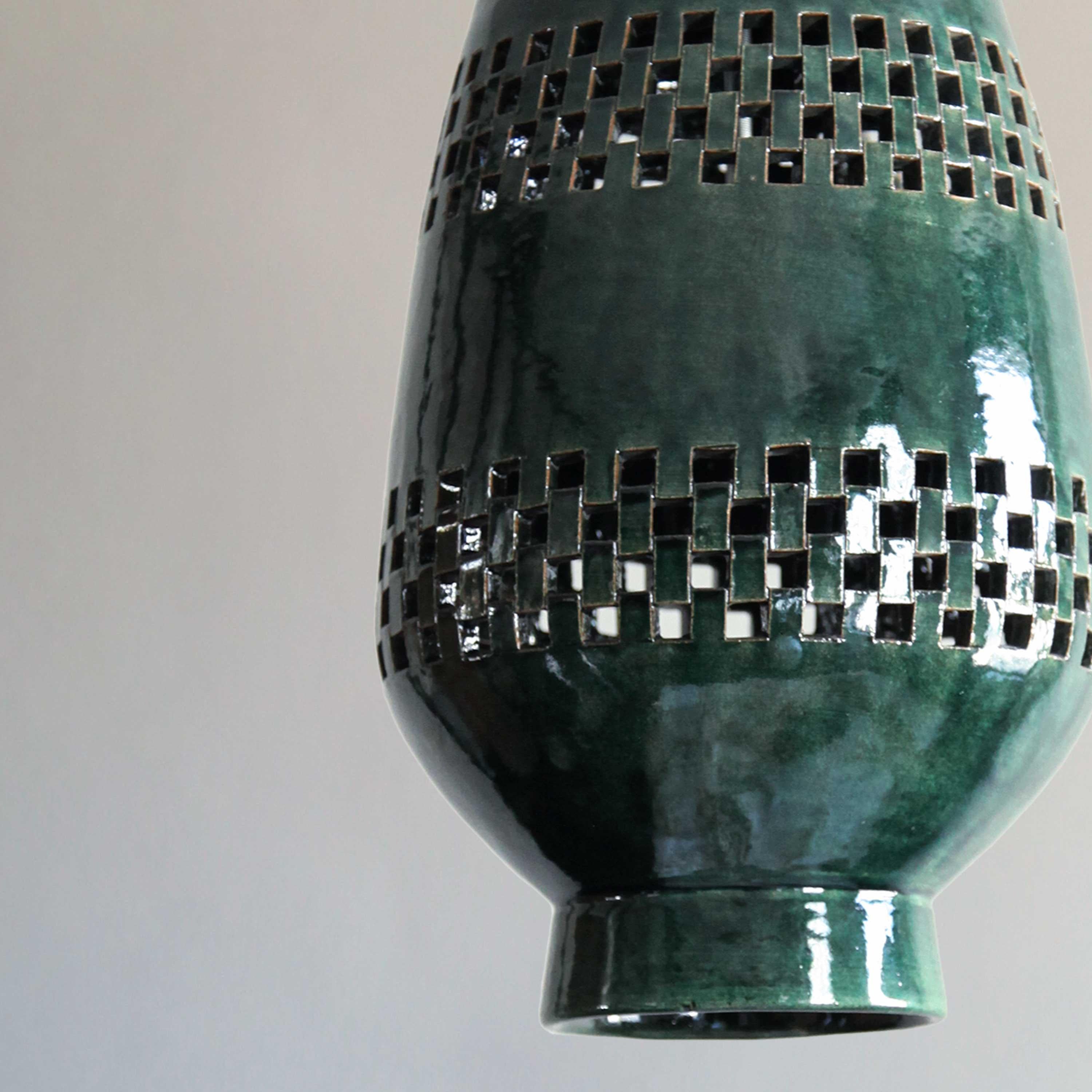 Mid-Century Modern Medium Emerald Ceramic Pendant Light, Aged Brass, Ajedrez Atzompa Collection For Sale